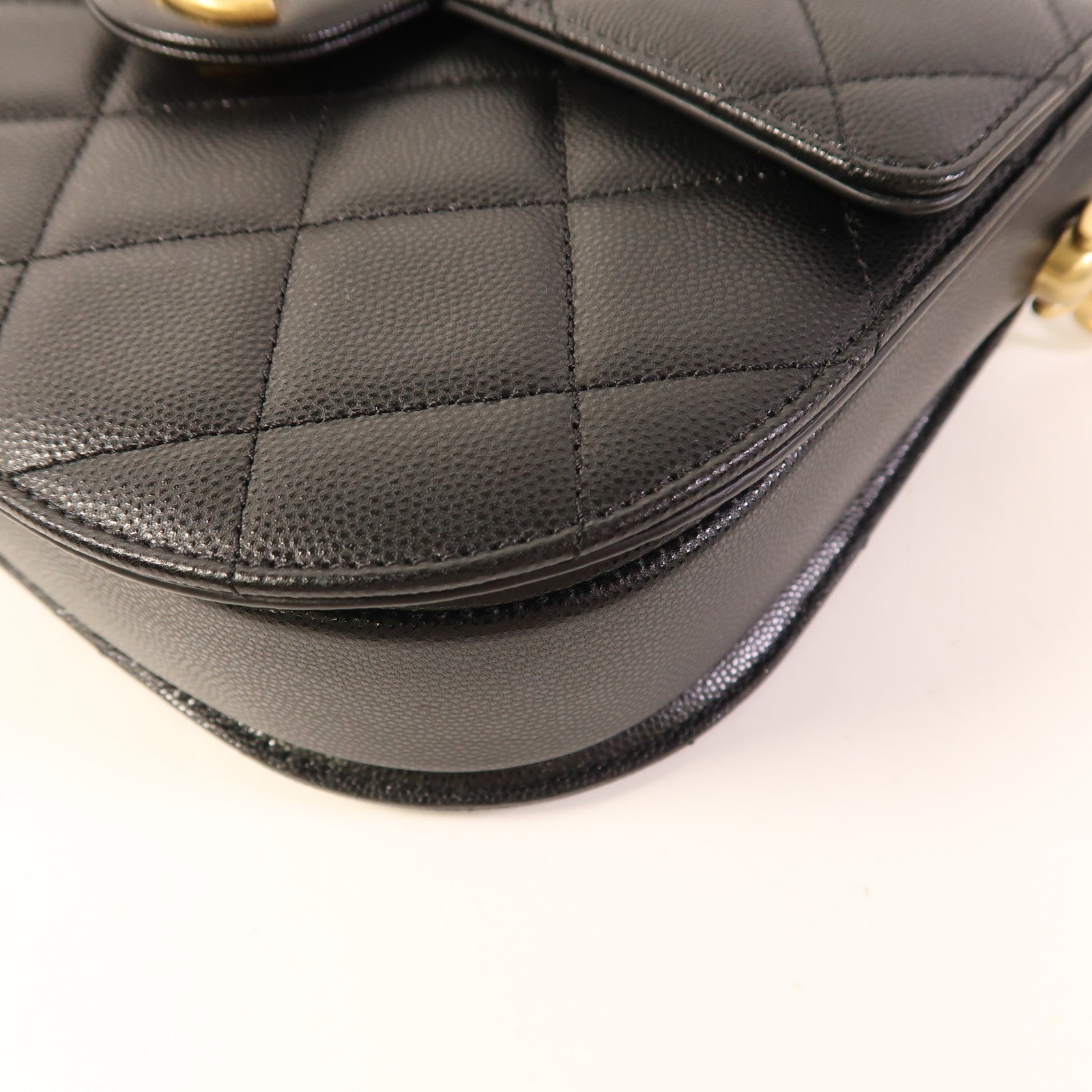 CHANEL 牛皮皮革Chain Shoulder金扣肩背袋