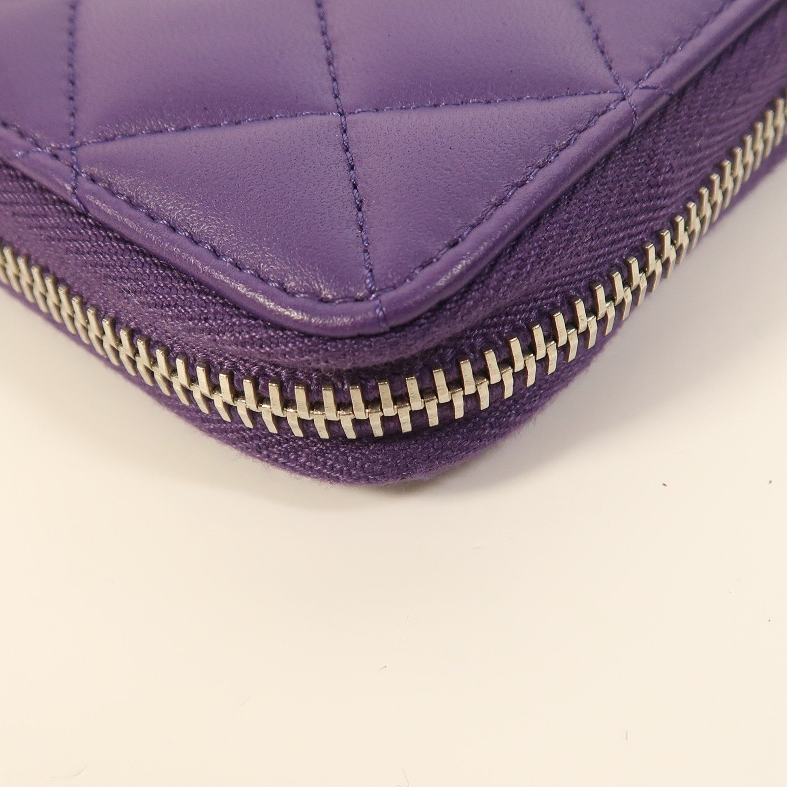 CHANEL 羊皮皮革Zipper Long Wallet銀扣長錢包