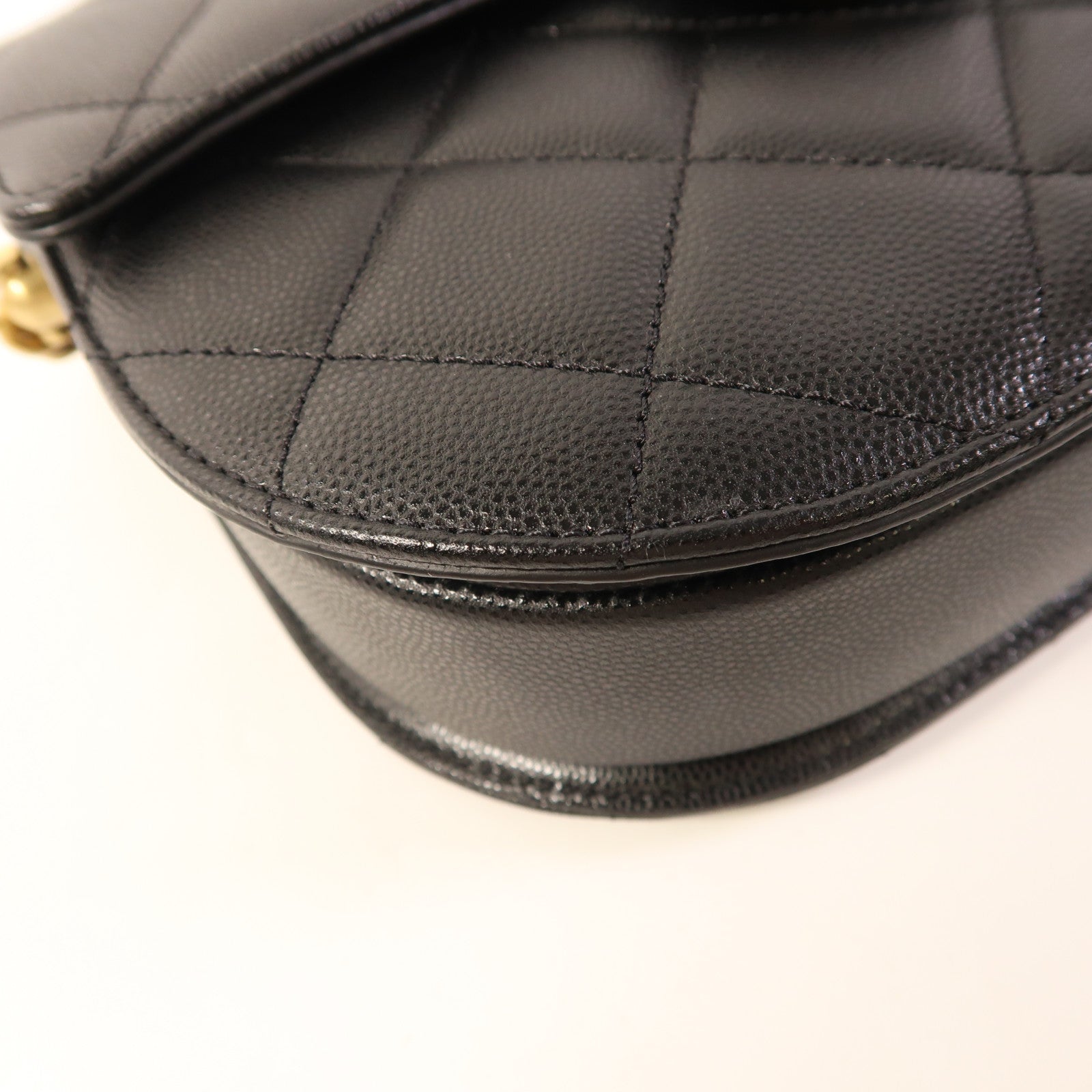 CHANEL 牛皮皮革Chain Shoulder金扣肩背袋