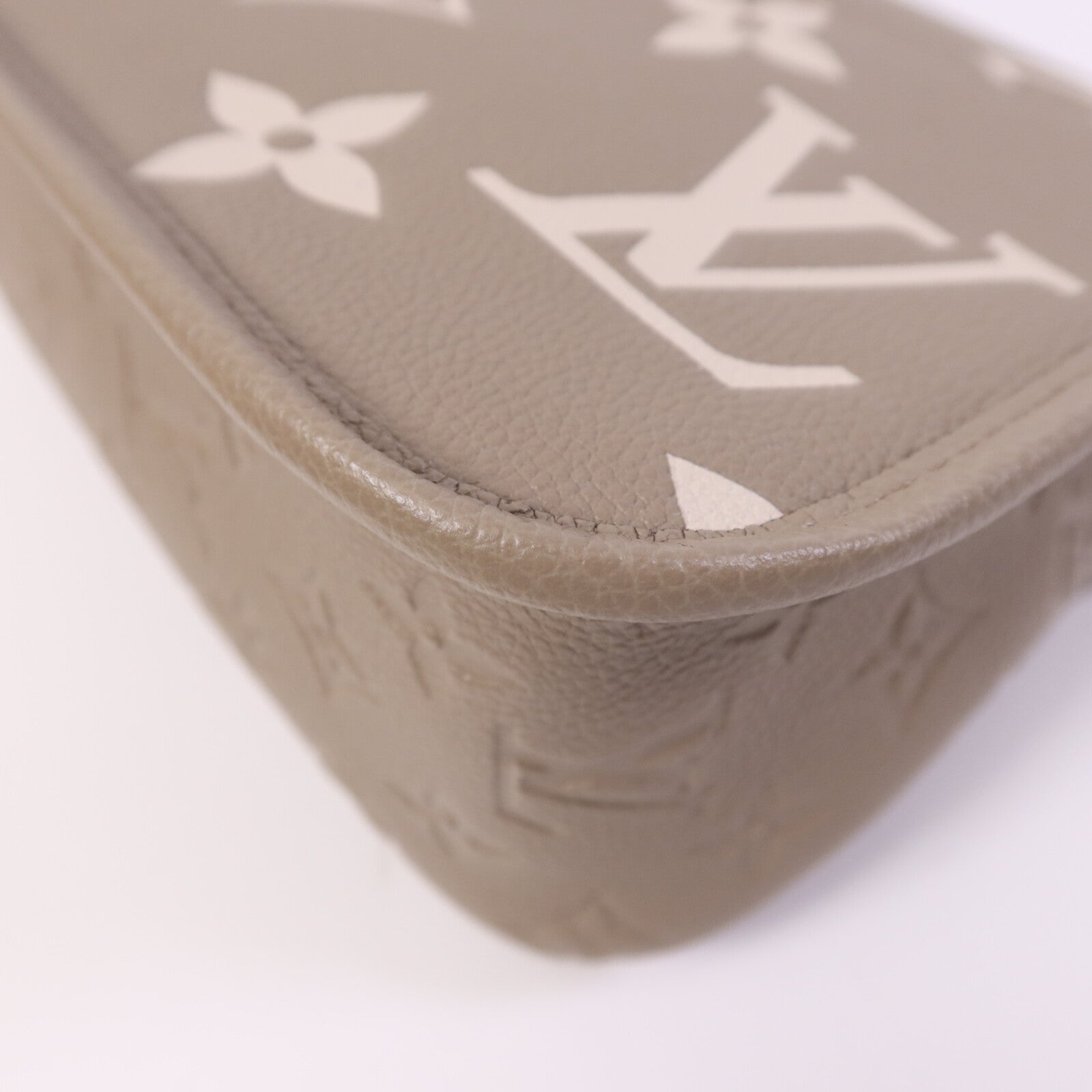 LOUIS VUITTON Monogram Empreinte Diane PM金扣手挽肩背兩用袋