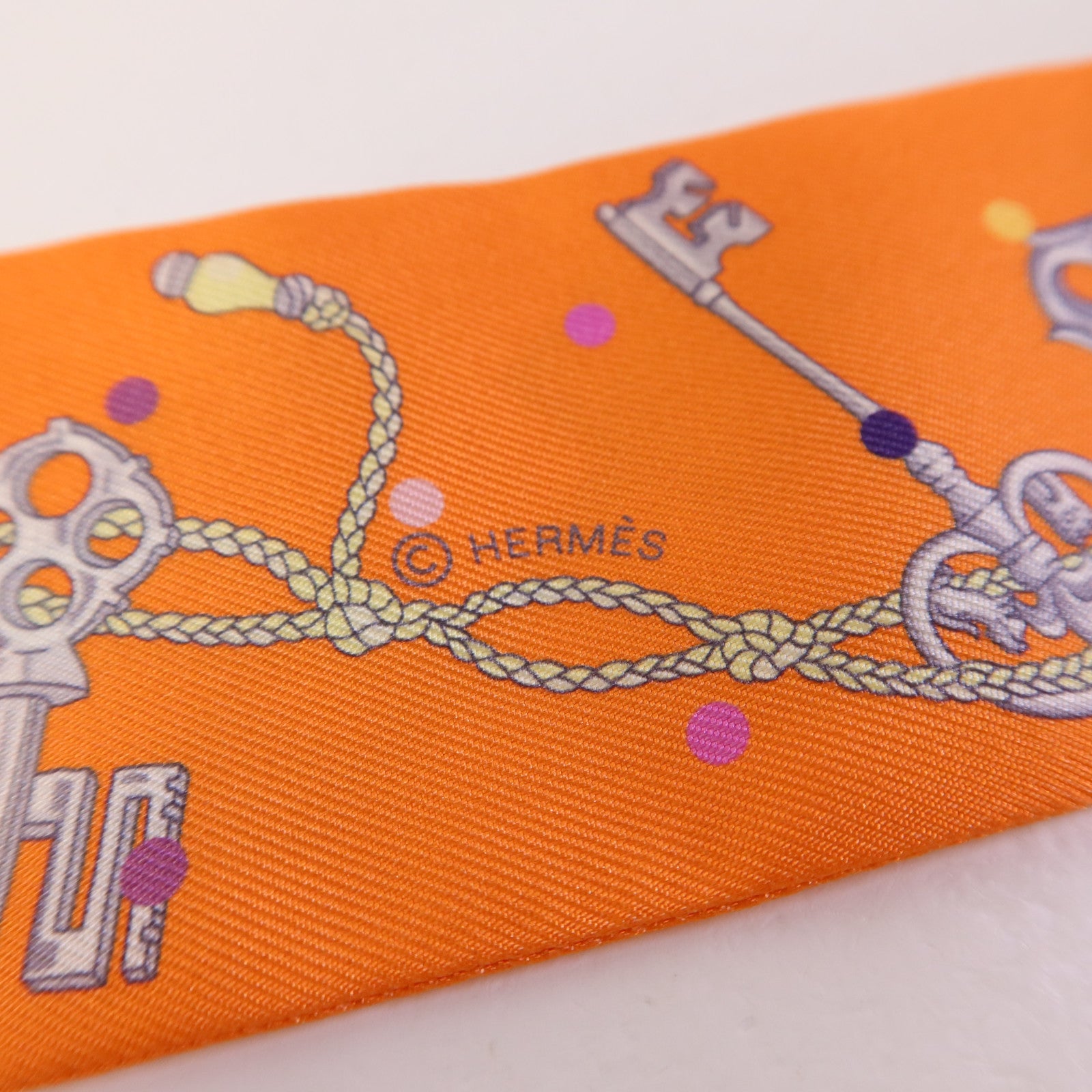 HERMES 絲質Twilly絲巾