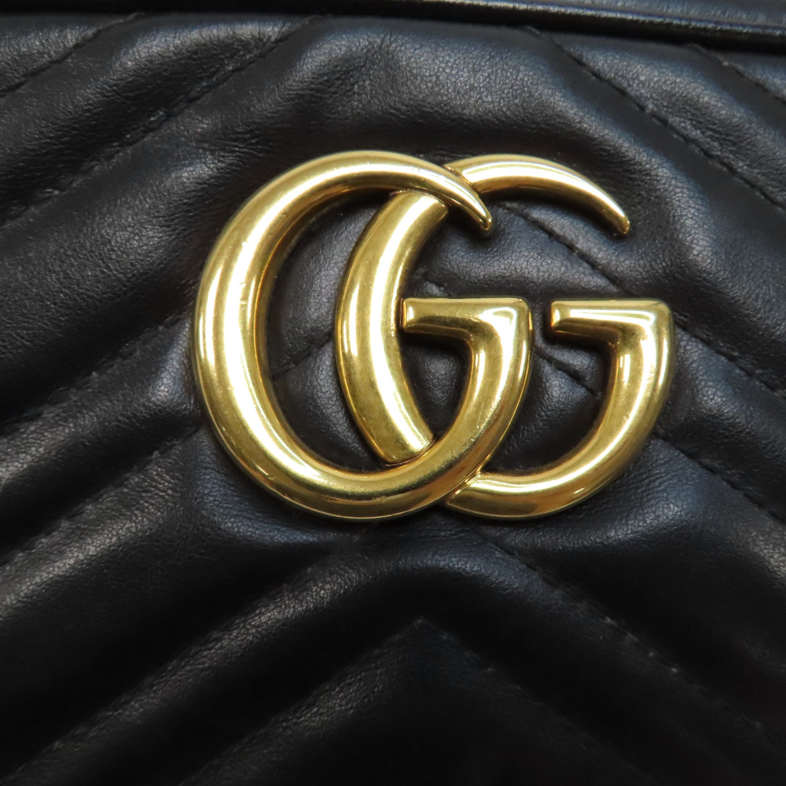 GUCCI 牛皮皮革GG Marmont金扣鏈帶肩背袋黑色