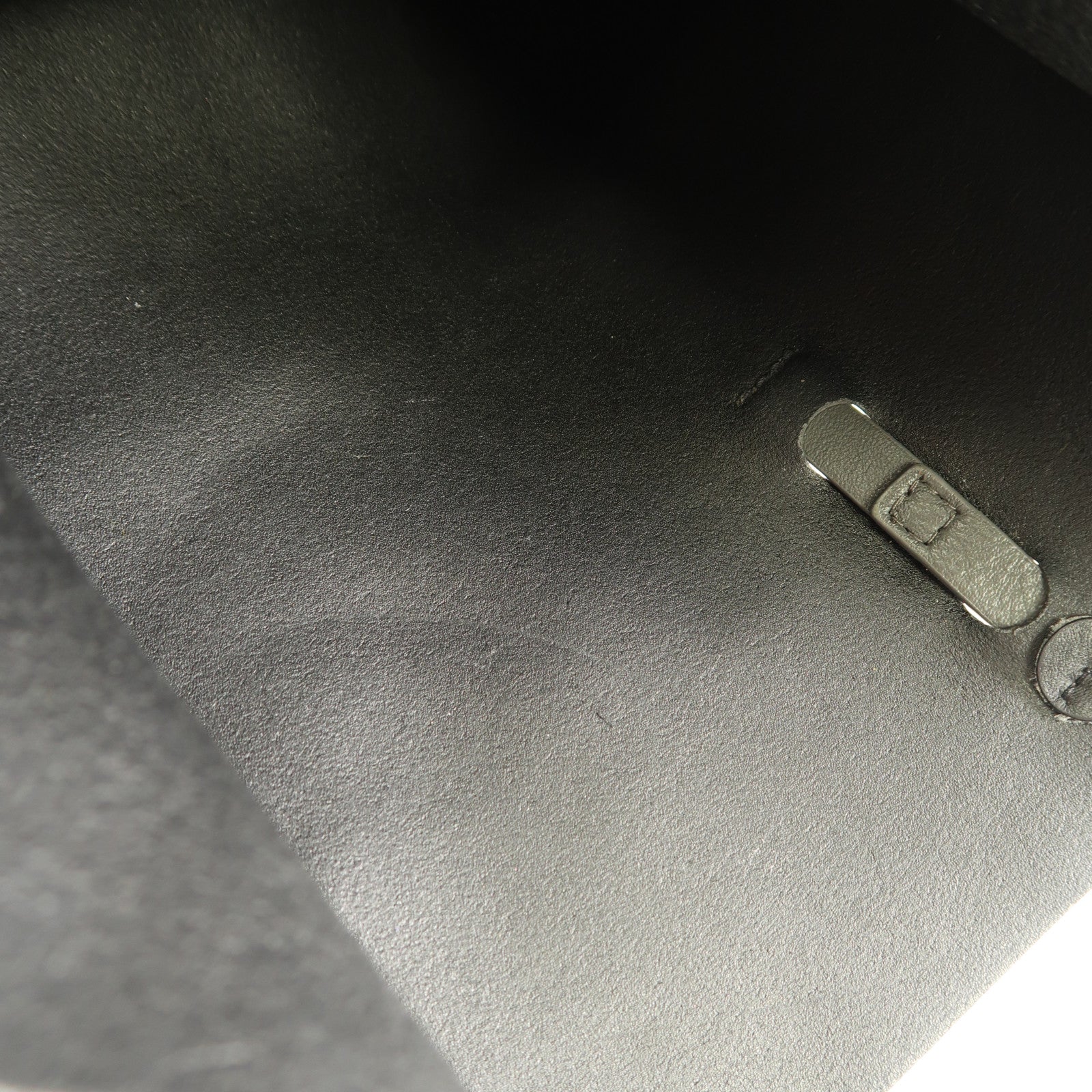 BALENCIAGA 牛皮皮革Everyday肩背袋