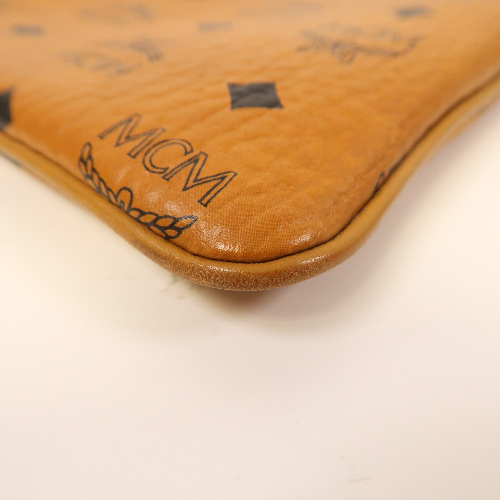 MCM 牛皮皮革Clutch/Pouch金扣手拿包啡色