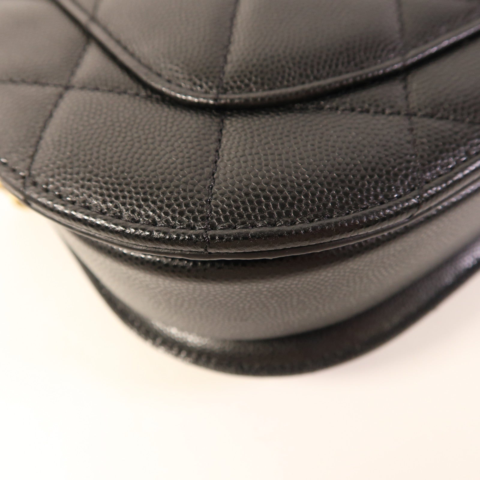 CHANEL 牛皮皮革Chain Shoulder金扣肩背袋