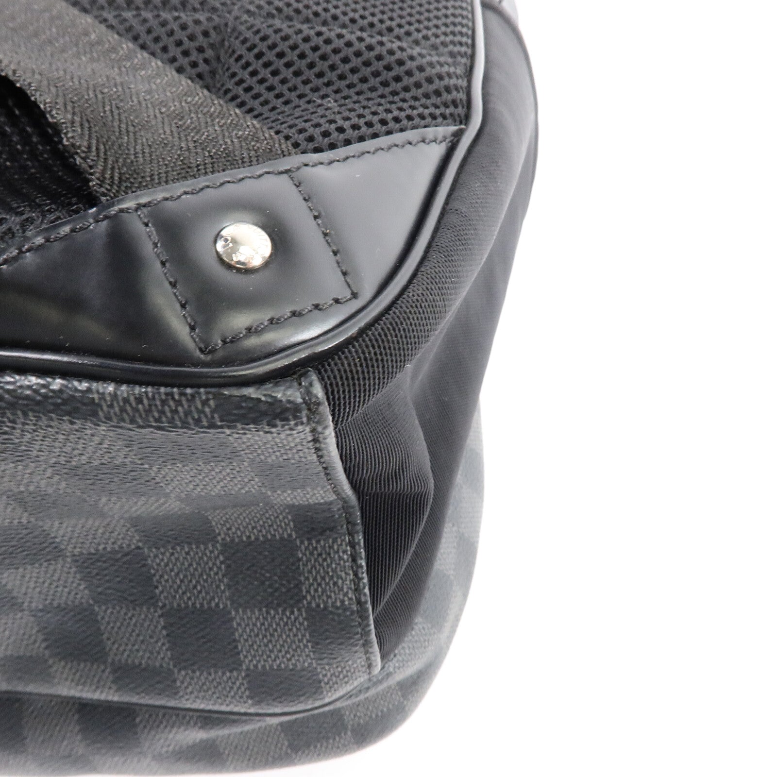 LOUIS VUITTON Damier Graffit Michael Backpack肩背袋