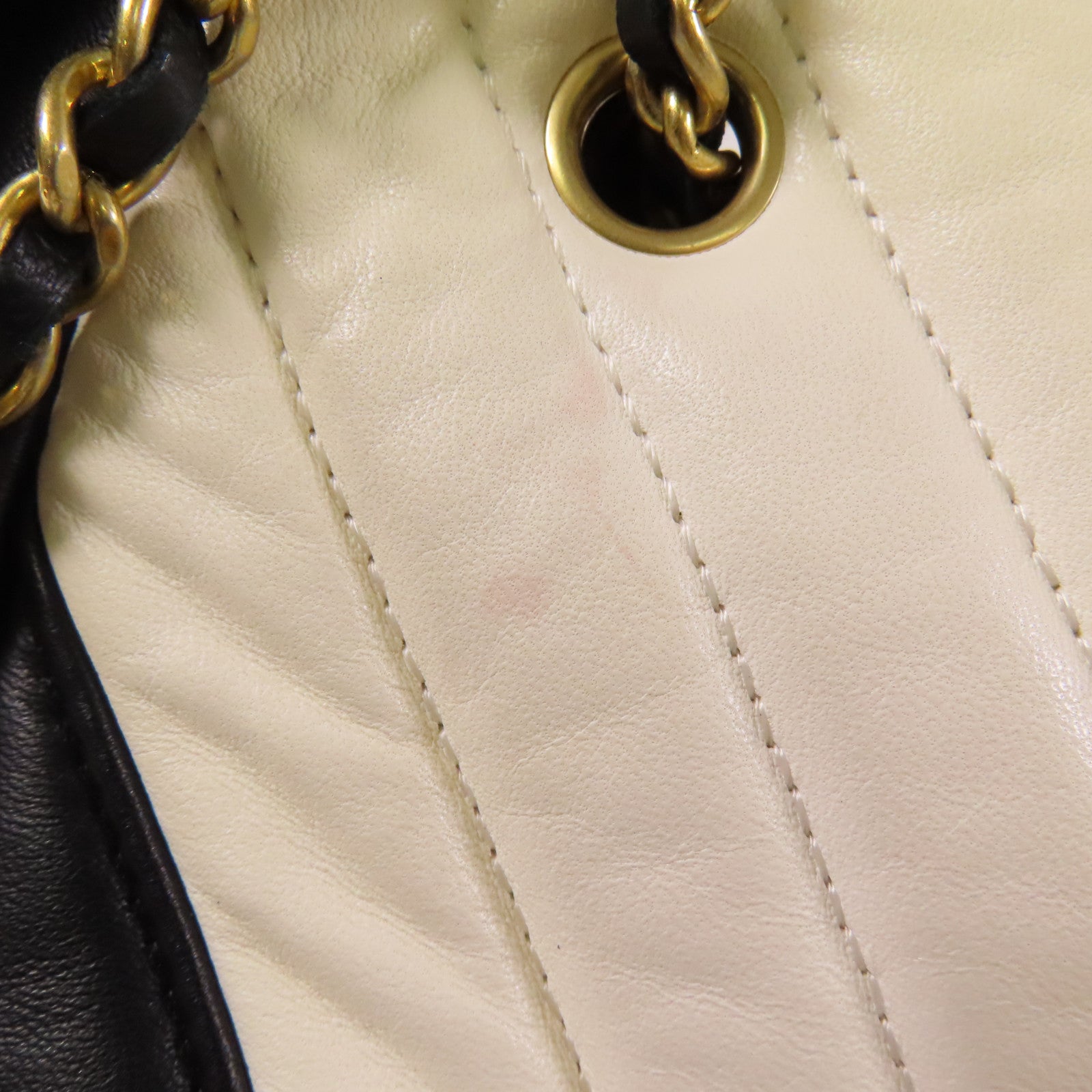 CHANEL 羊皮皮革Chain Shoulder鏈帶肩背袋