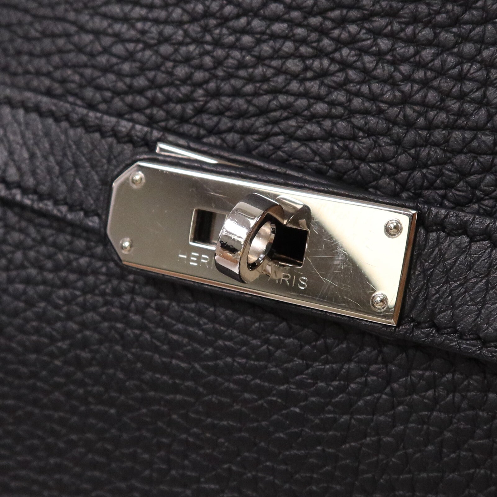 HERMES Clemence皮革Jypsiere 28銀扣肩背袋Noir