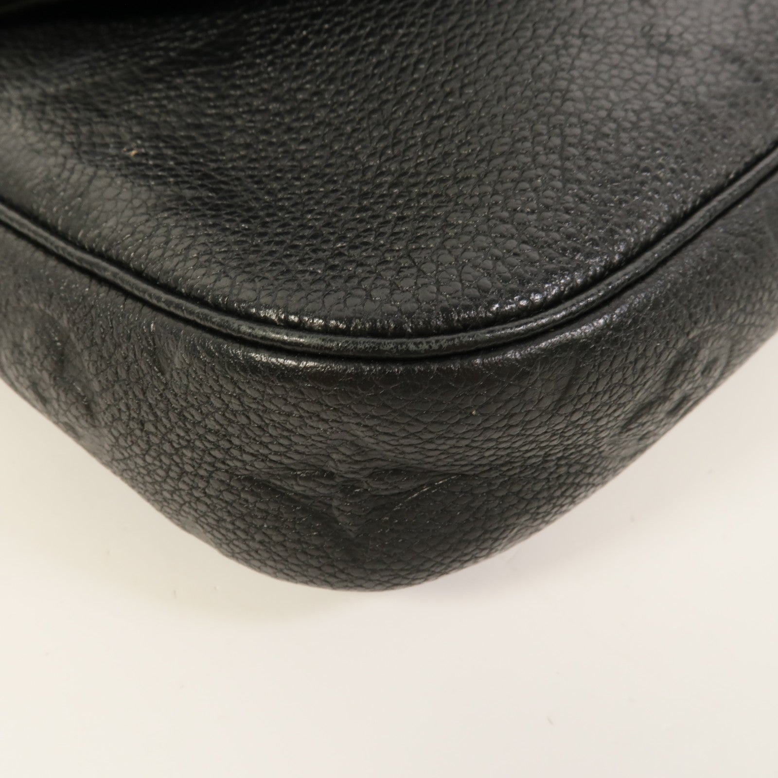 LOUIS VUITTON Monogram Empreinte Multi Pochette Accessoires手挽肩背兩用袋