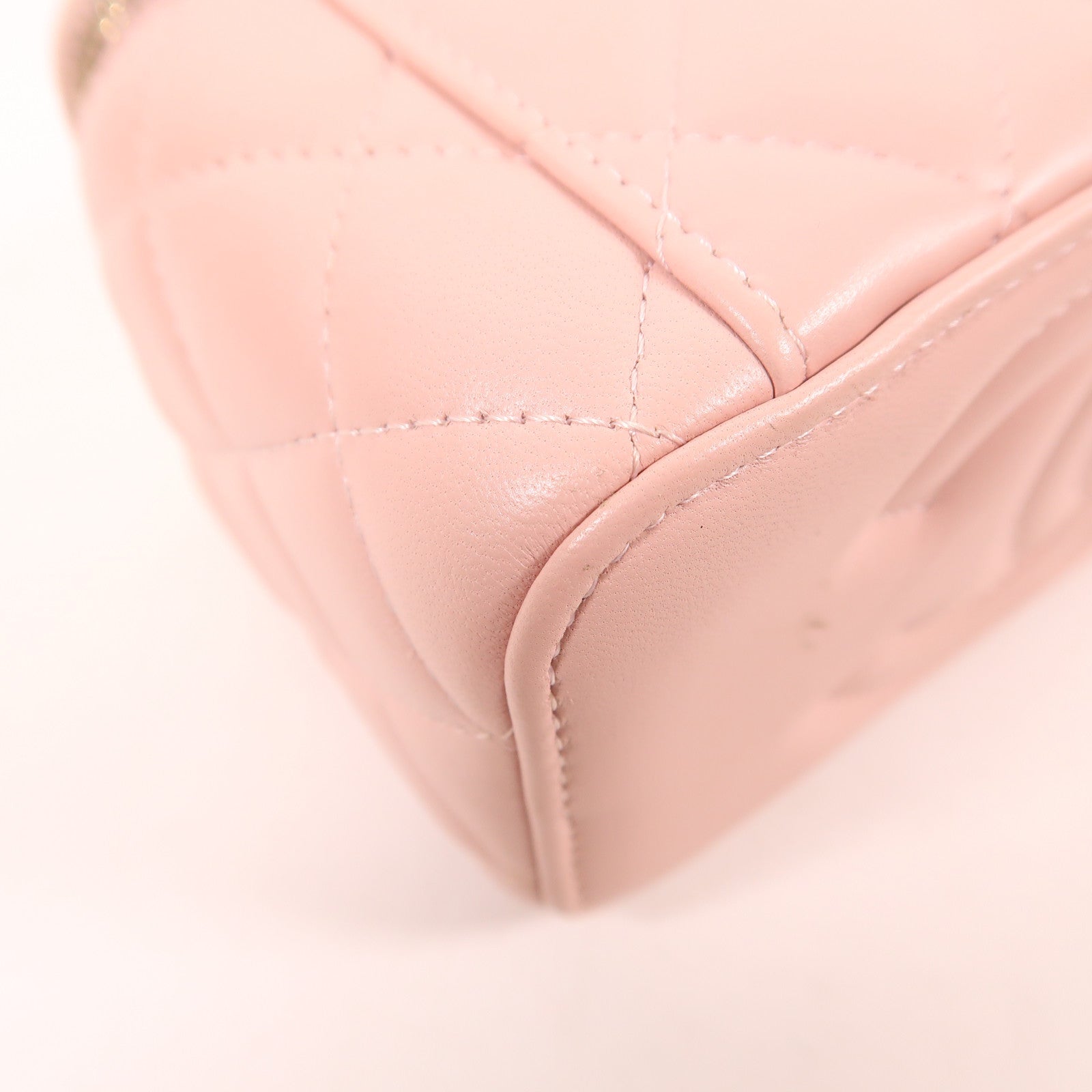 CHANEL CC GHW Vanity Case Chain Shoulder Bag Lambskin Leather Pink