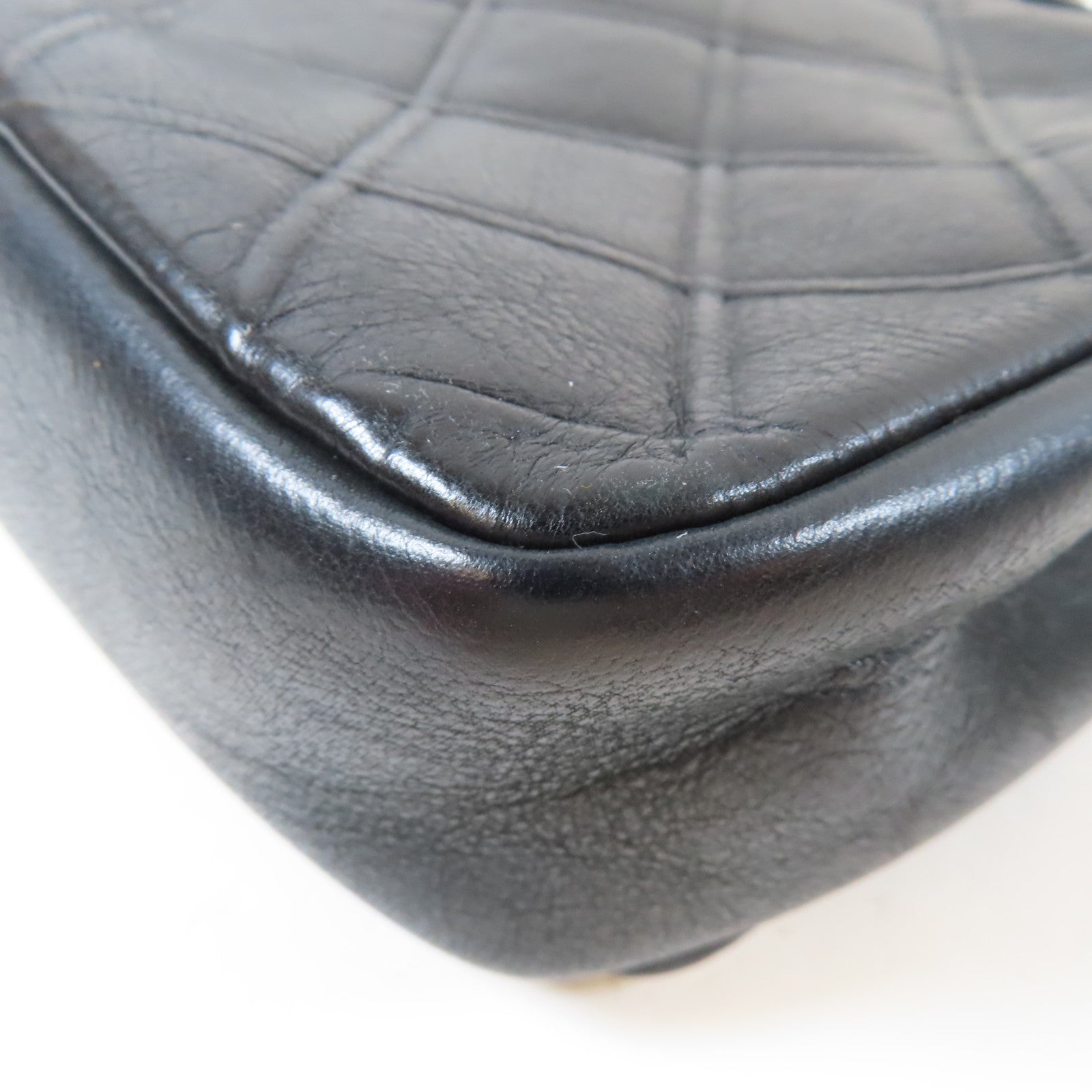 CHANEL 菱格牛皮皮革Flap Bag銀扣鏈帶肩背袋黑色