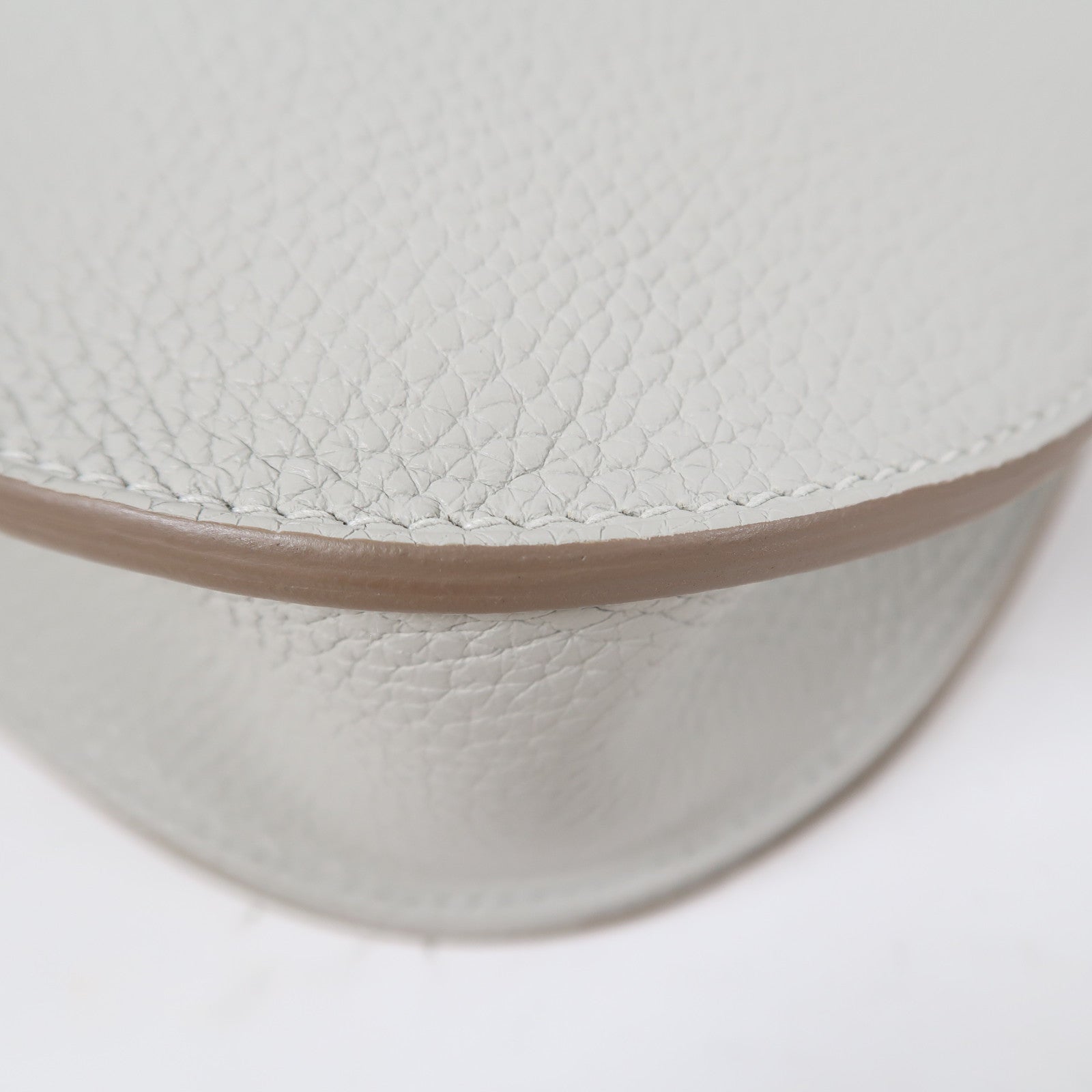 HERMES Clemence皮革Saut 25銀扣肩背袋Gris Perle灰色