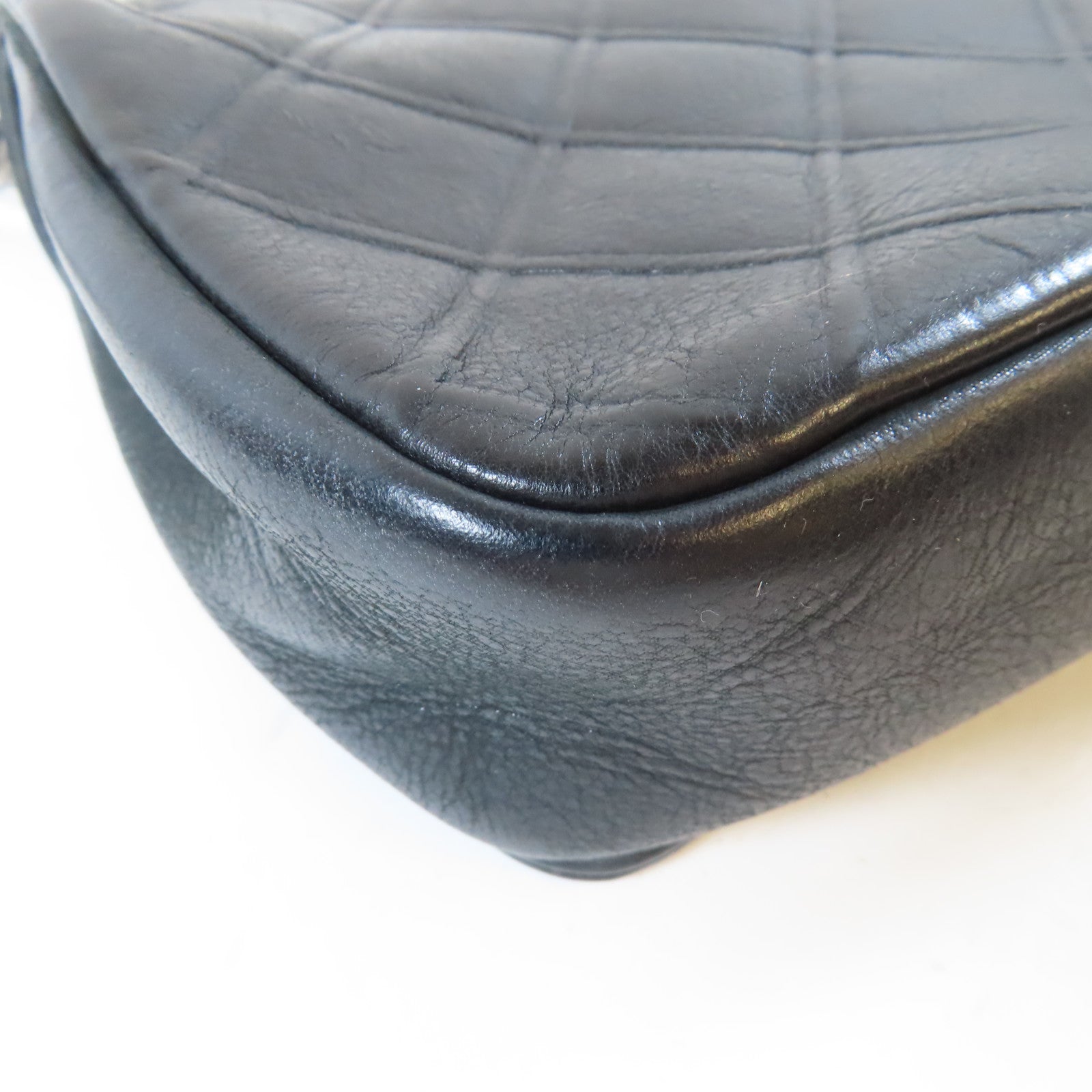 CHANEL 菱格牛皮皮革Flap Bag銀扣鏈帶肩背袋黑色