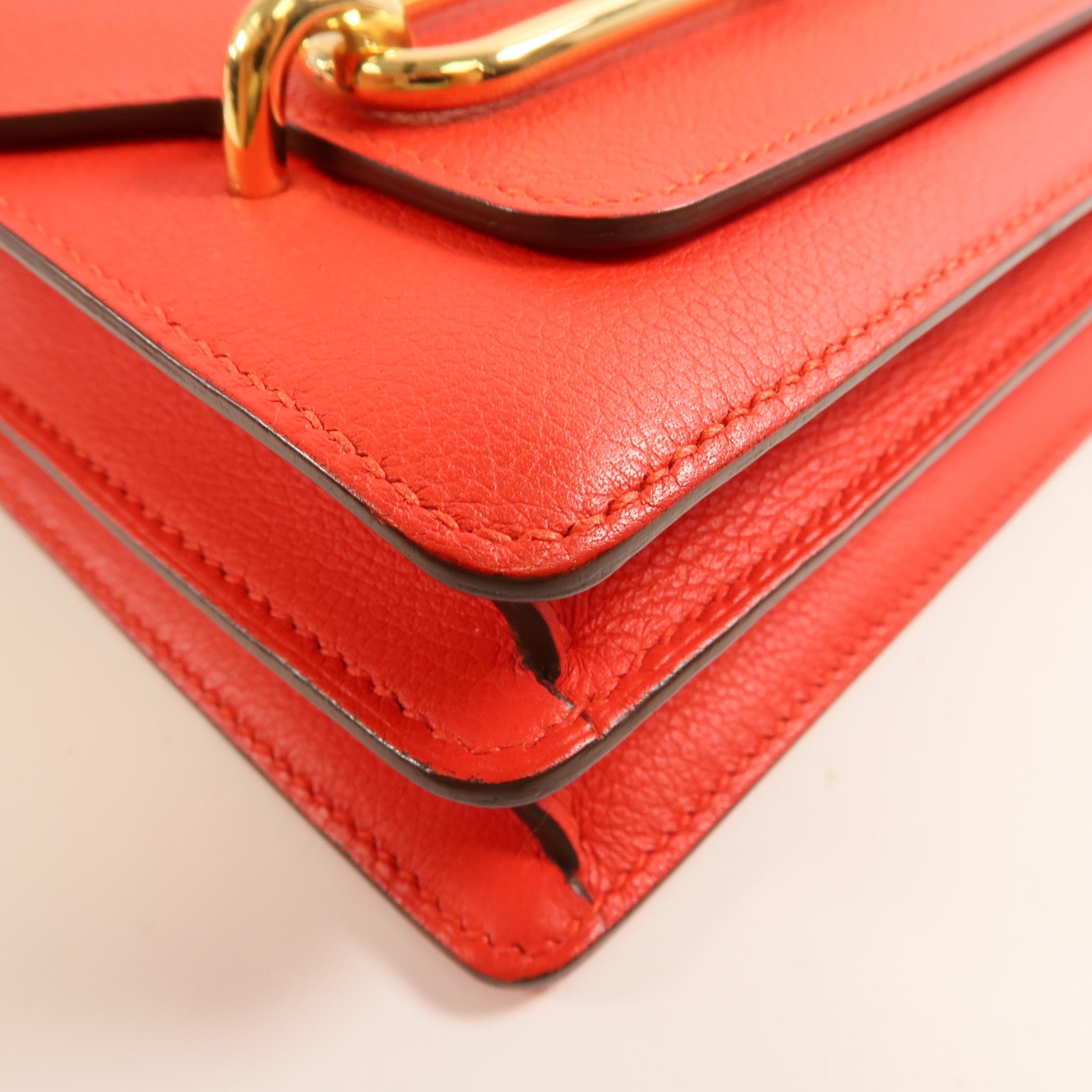 HERMES Evercolor皮革Mini Roulis金扣肩背袋Rouge Tomate