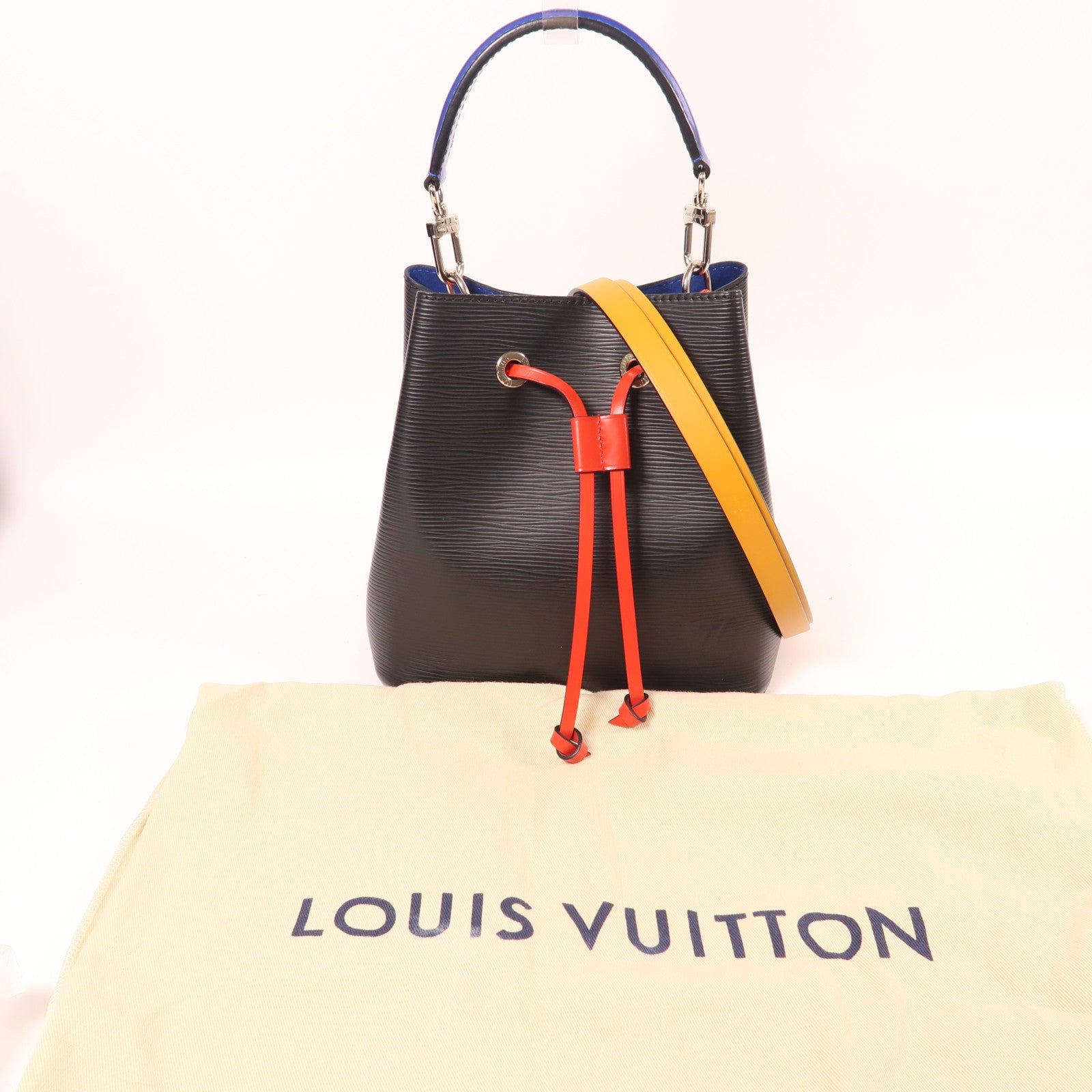 LOUIS VUITTON 【激減優惠】Epi Neo Noe BB銀扣手挽肩背兩用袋