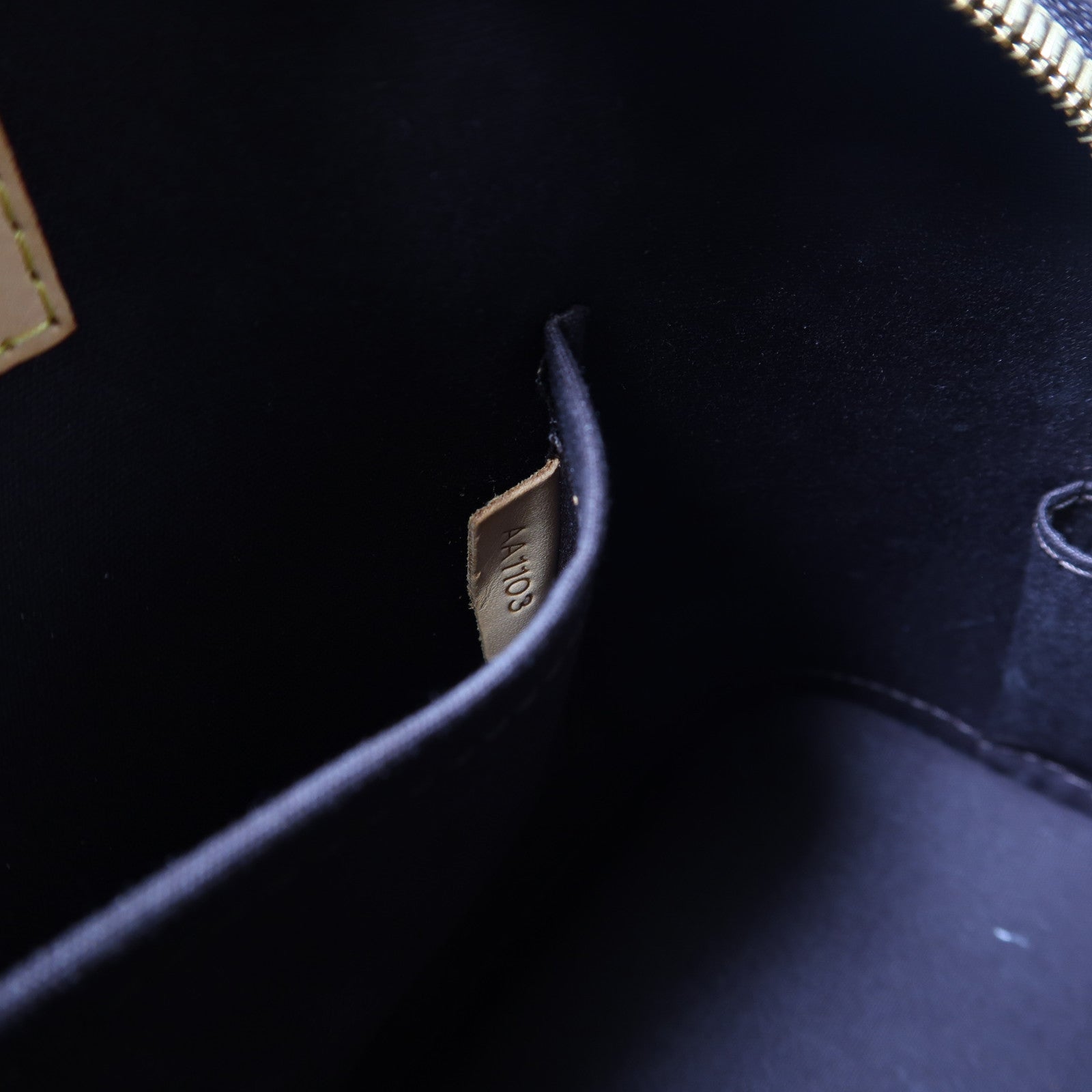 LOUIS VUITTON 【激減優惠】Vernis Alma BB金扣手挽肩背兩用袋深紅色