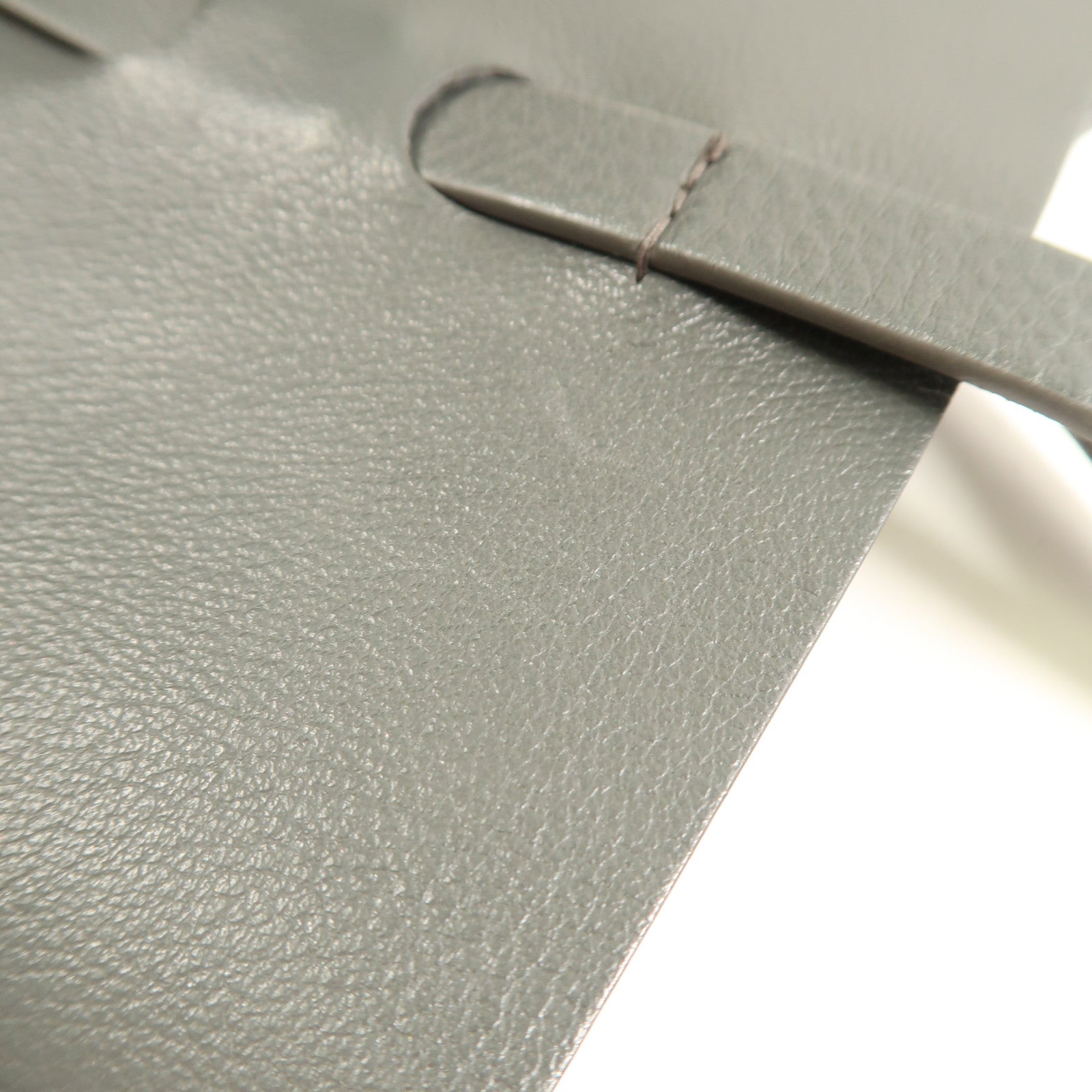 BALENCIAGA 牛皮皮革Everyday肩背袋