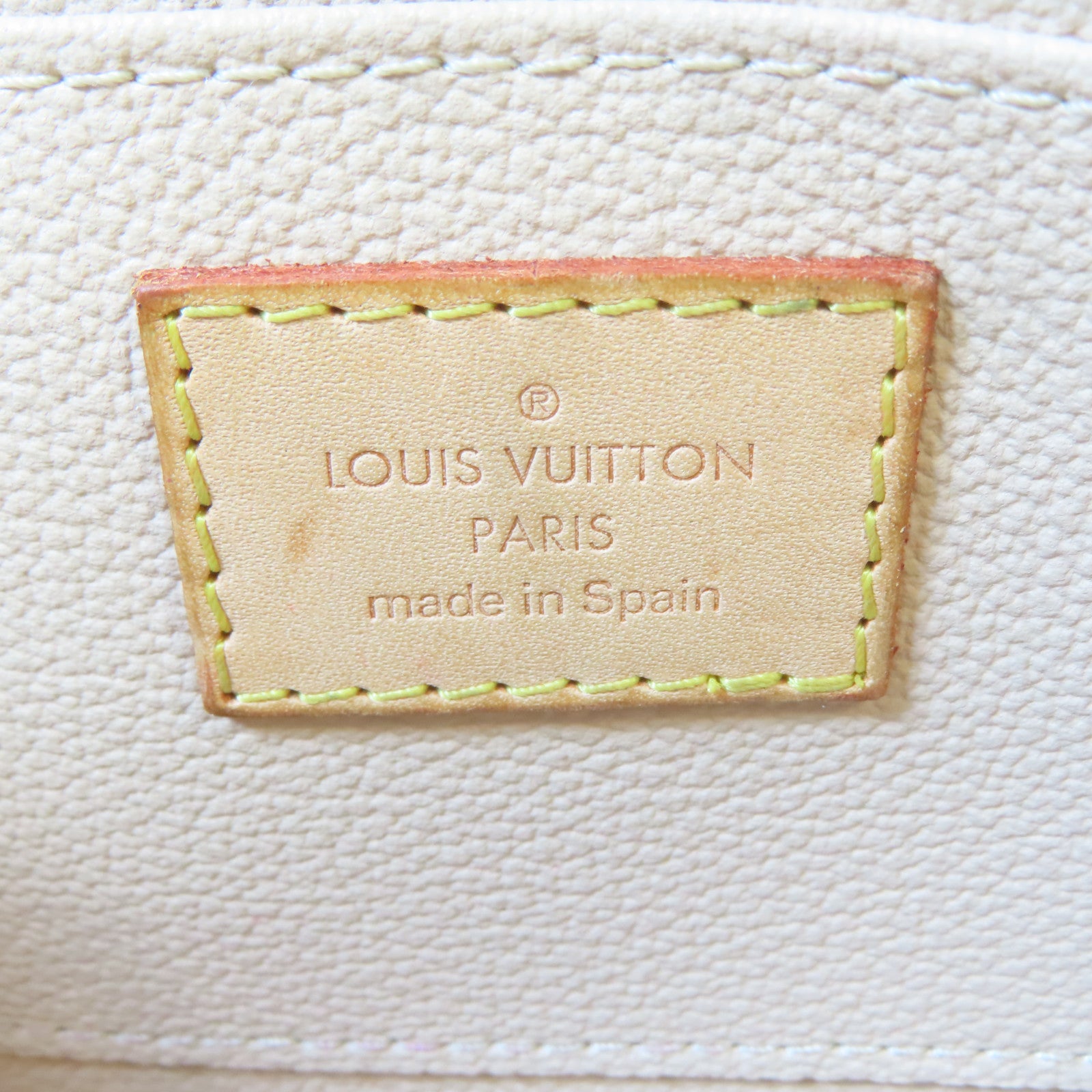 LOUIS VUITTON Monogram Cosmetic Pouch金扣小袋啡色