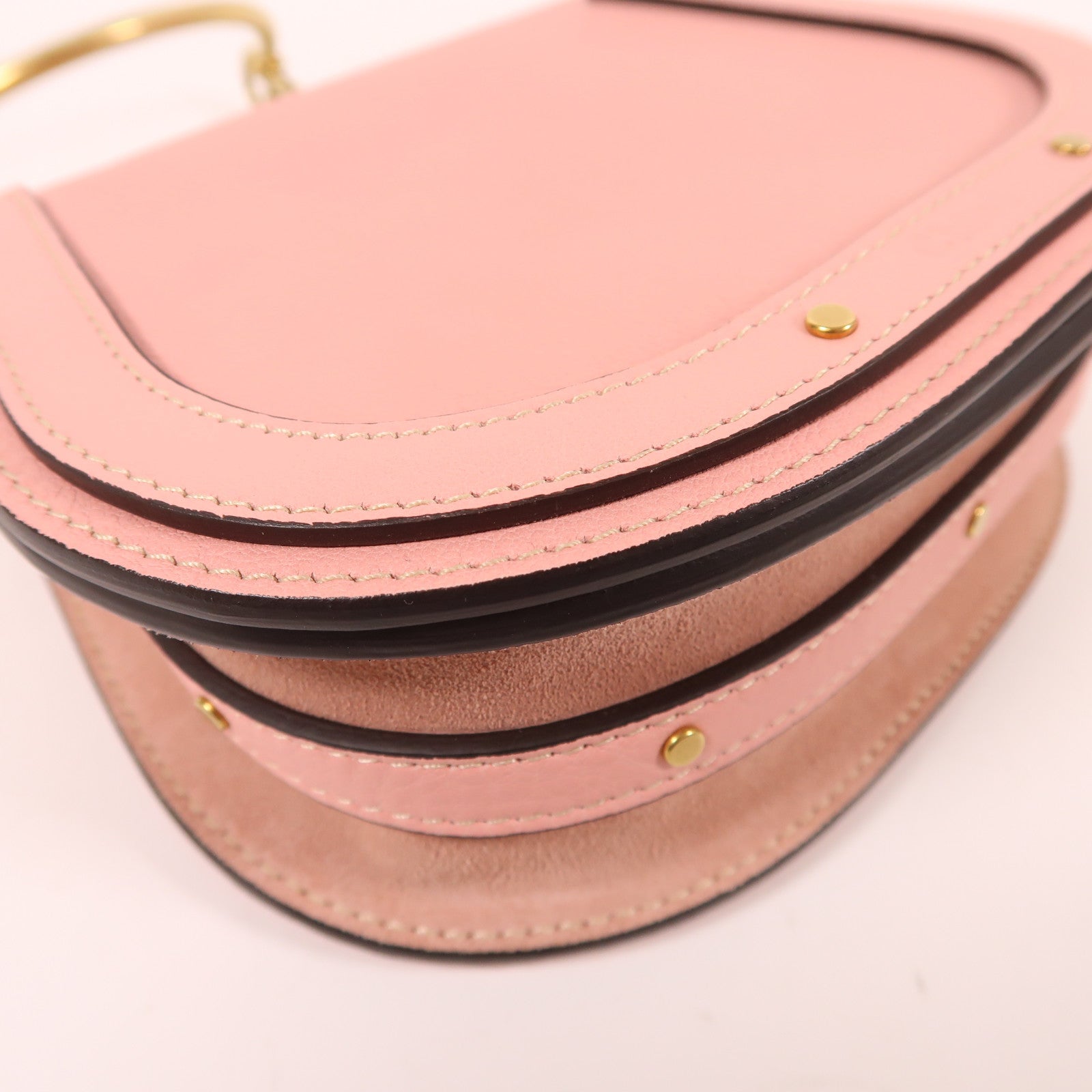 Chloe 牛皮皮革Nile金扣肩背袋粉紅色