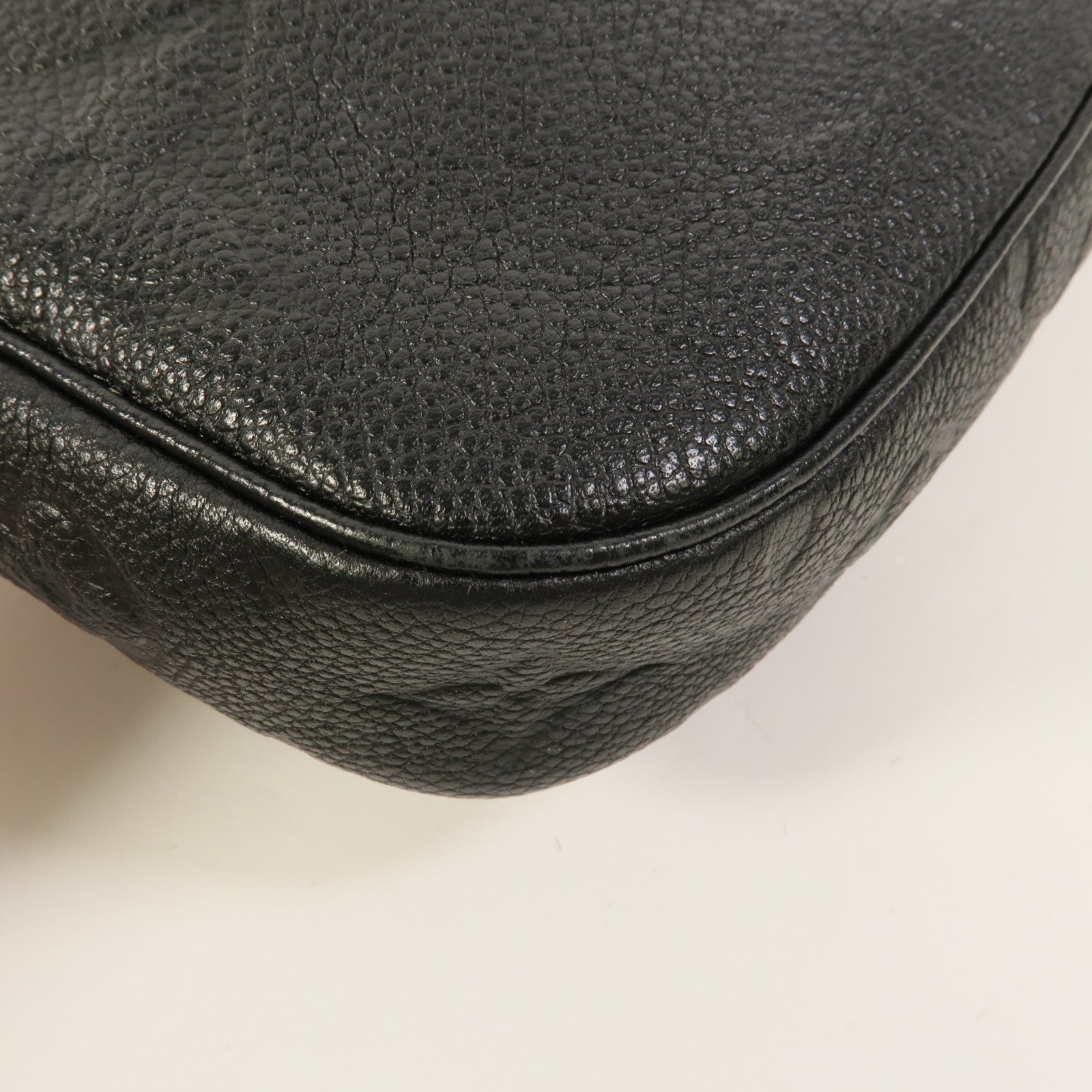 LOUIS VUITTON Monogram Empreinte Multi Pochette Accessoires手挽肩背兩用袋