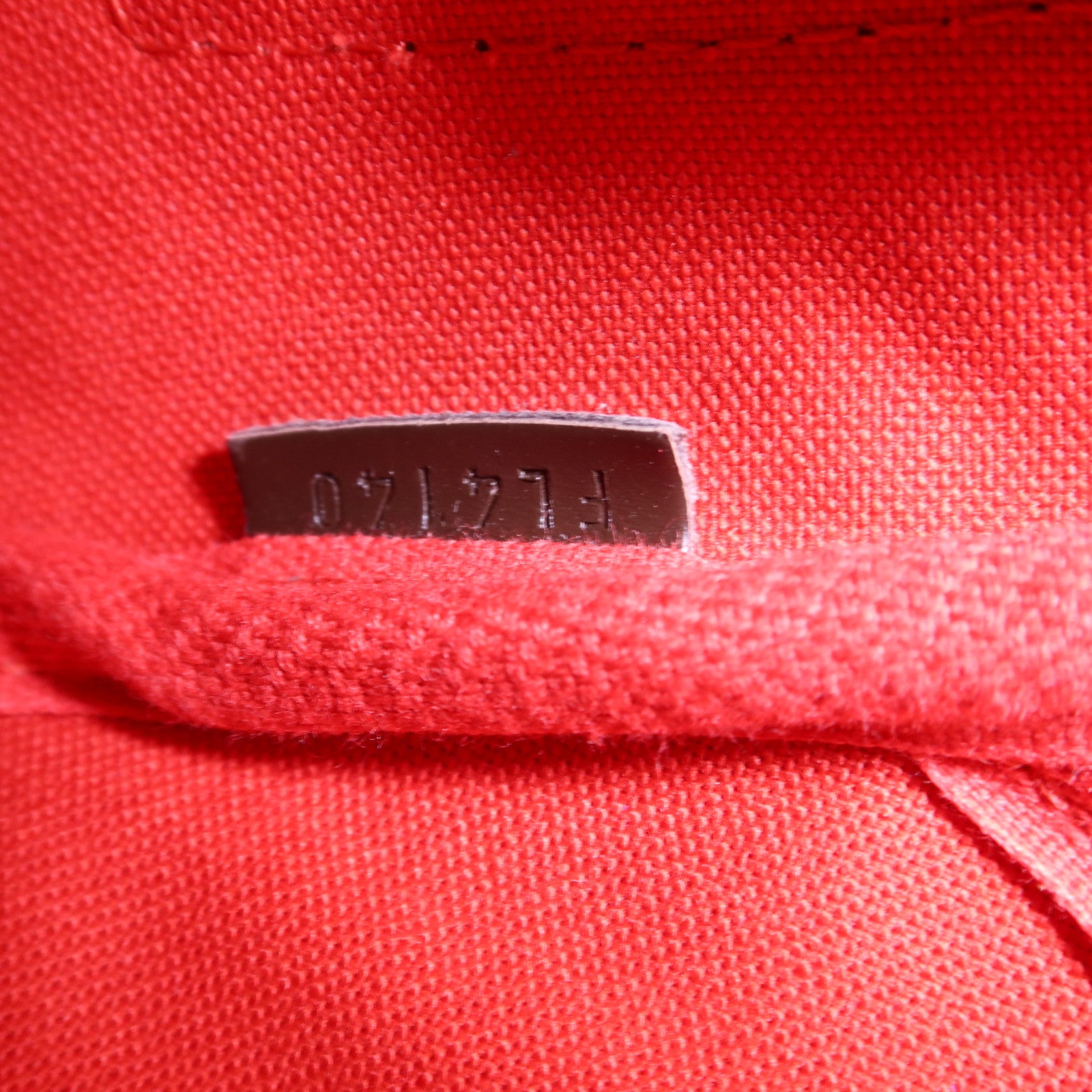 LOUIS VUITTON Damier Ebene Rivington PM金扣肩背袋