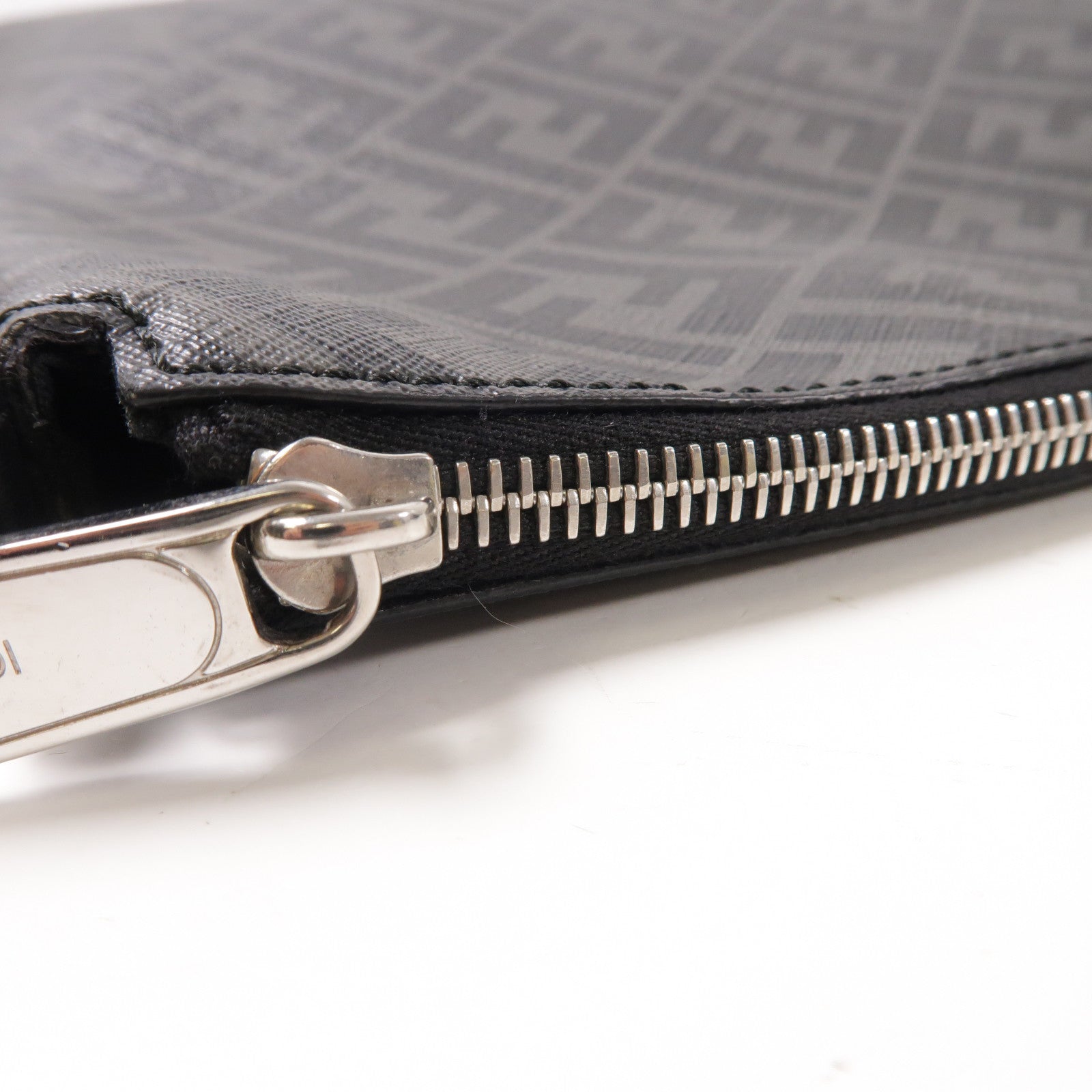 FENDI 塗層帆布/牛皮皮革Shoulder Bag銀扣肩背袋黑色/灰色/黃色