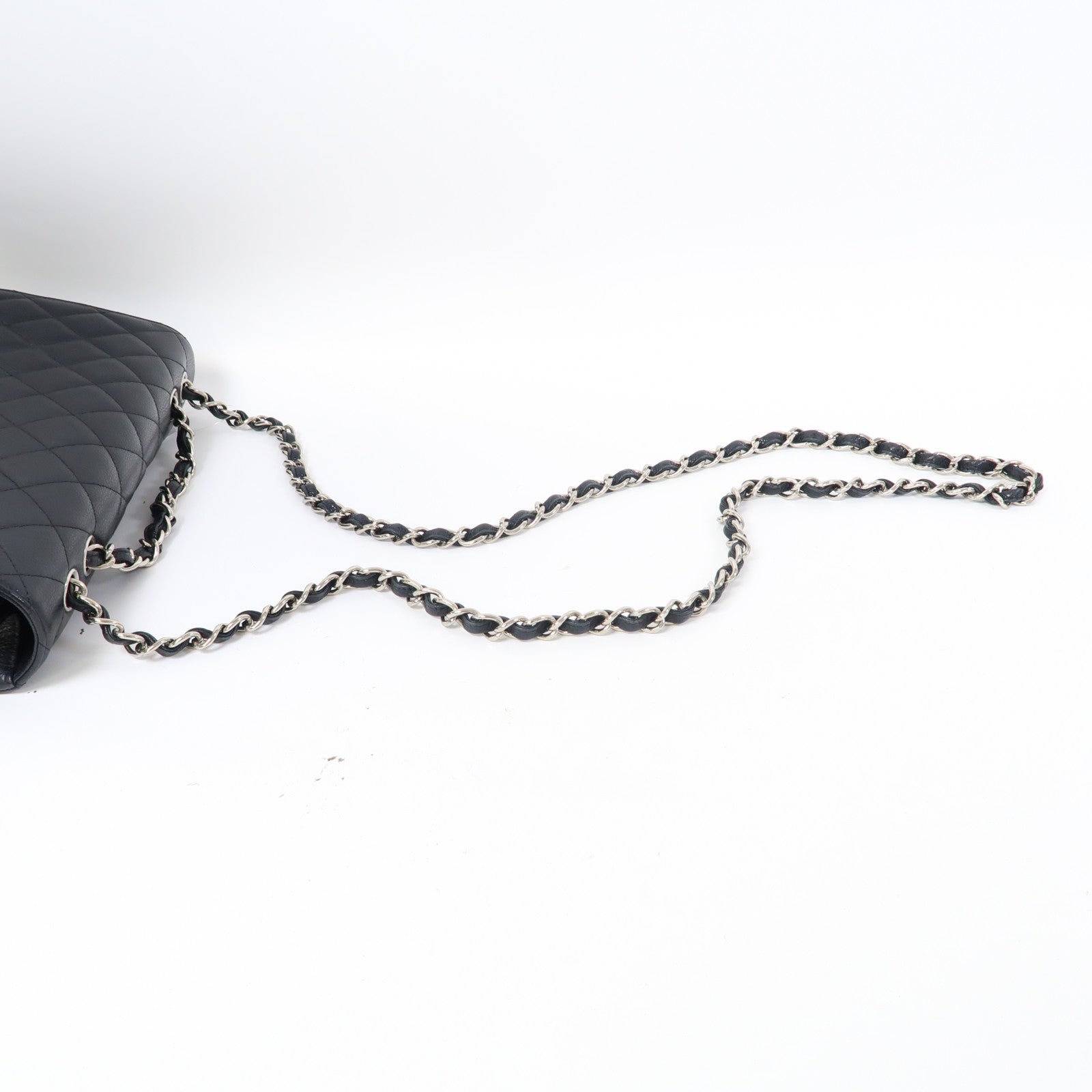 CHANEL 【激減優惠】菱格Caviar皮革Classic 30cm Chain Shoulder銀扣手挽肩背兩用袋黑色