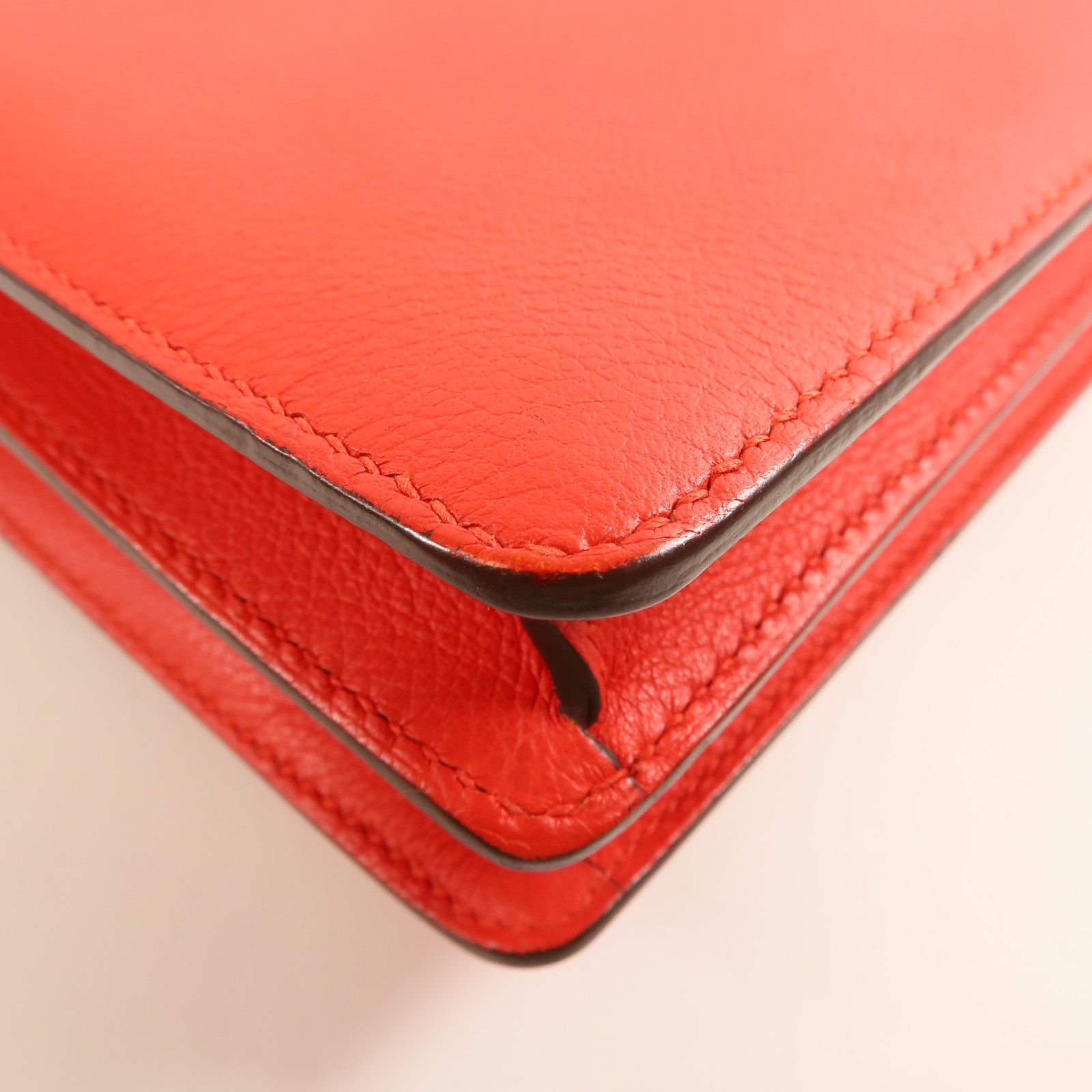 HERMES Evercolor皮革Mini Roulis金扣肩背袋Rouge Tomate