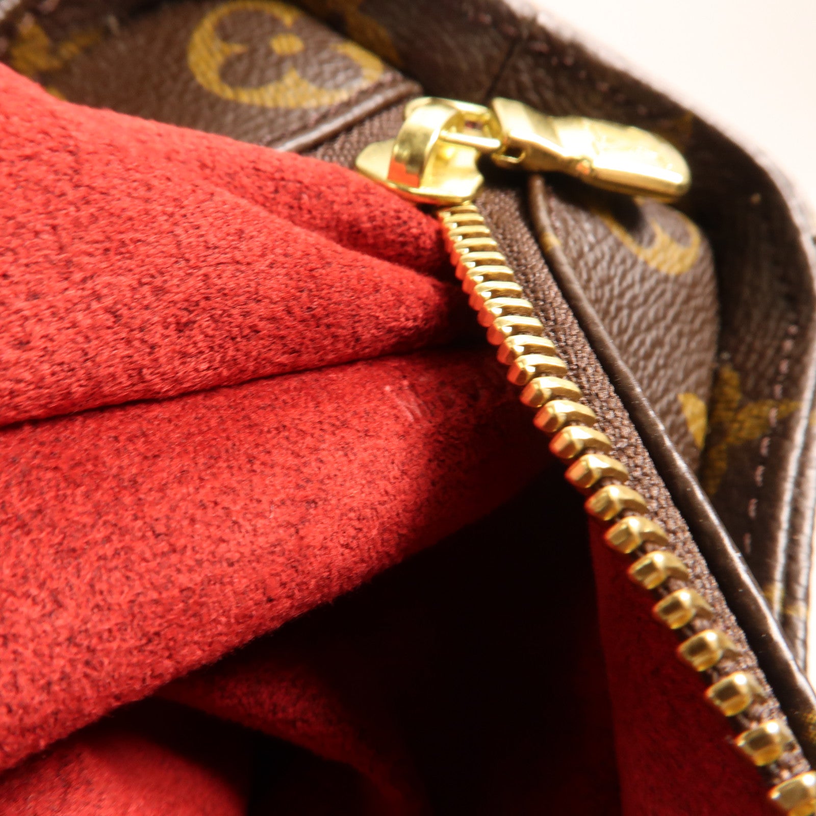 LOUIS VUITTON Monogram Multipli Cite金扣肩背袋棕色
