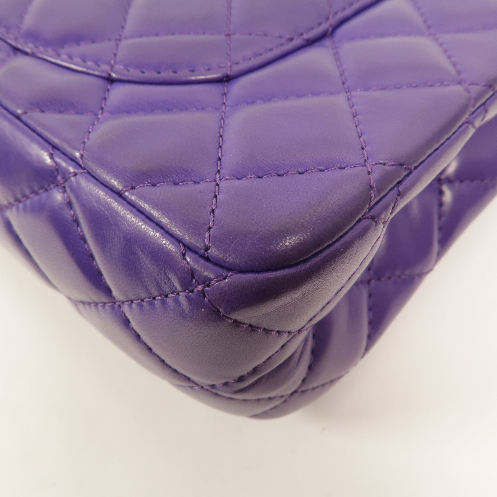 CHANEL 羊皮皮革2.55鏈帶肩背袋