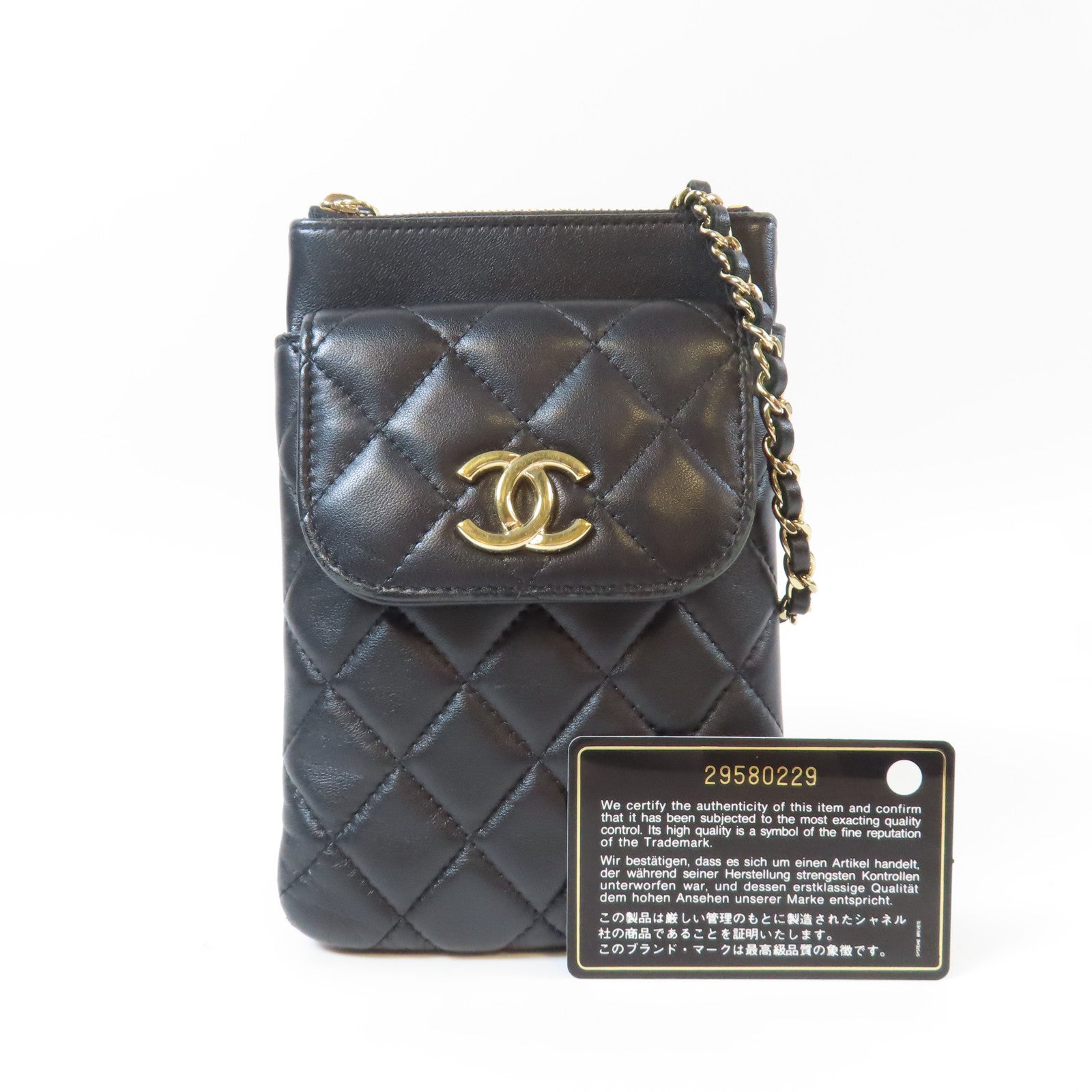 CHANEL 菱格羊皮皮革Phone Bag金扣鏈帶肩背袋黑色