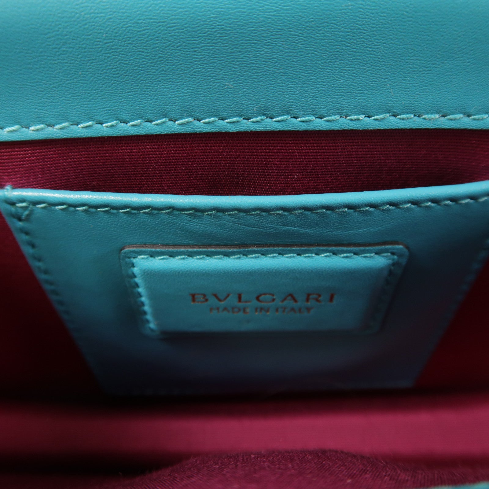 BVLGARI 牛皮皮革Sepenti Forever金扣鏈帶肩背袋