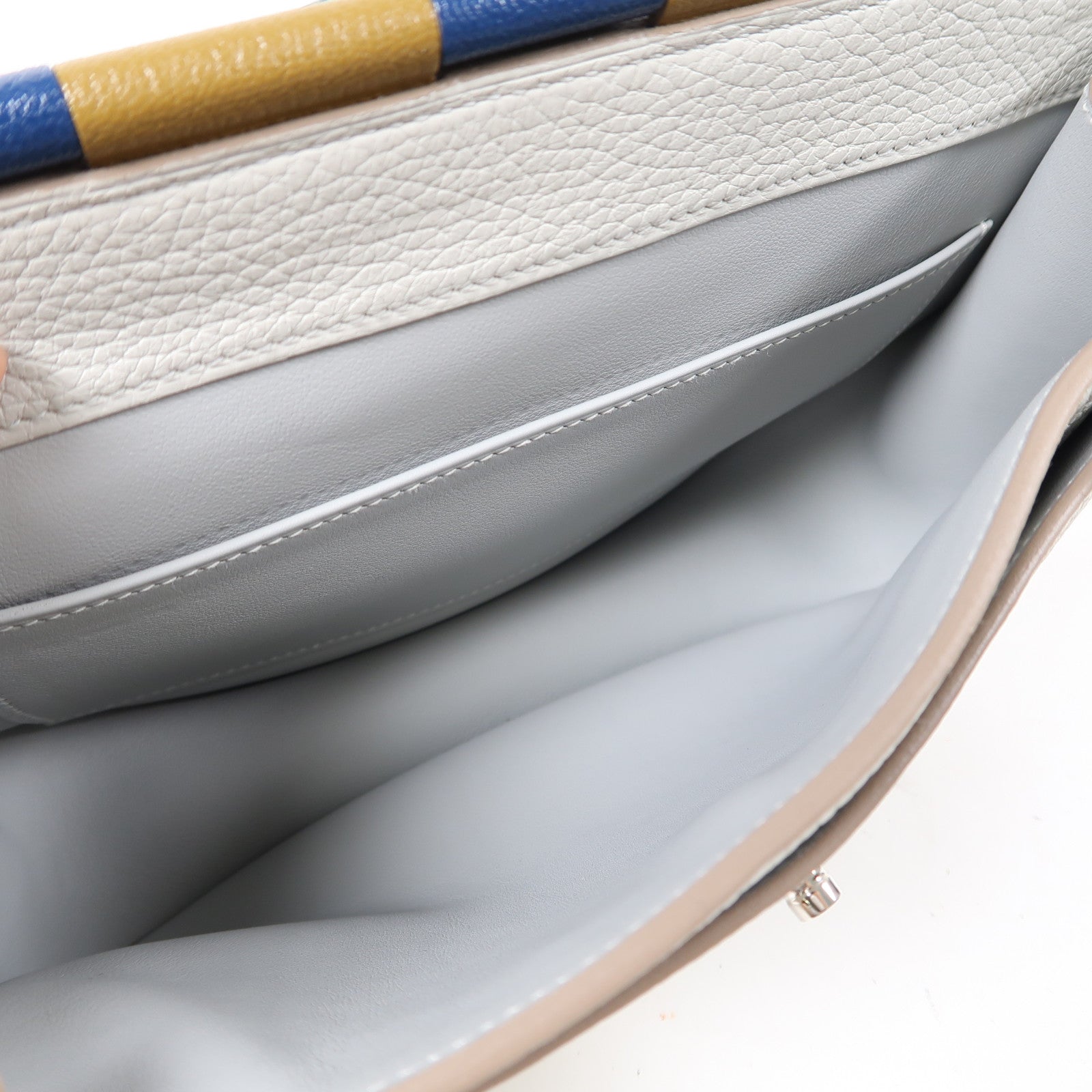 HERMES Clemence皮革Saut 25銀扣肩背袋Gris Perle灰色