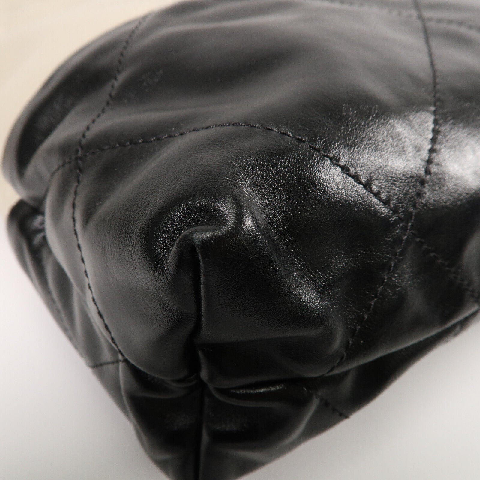 CHANEL Chanel 22 Small鏈帶肩背袋