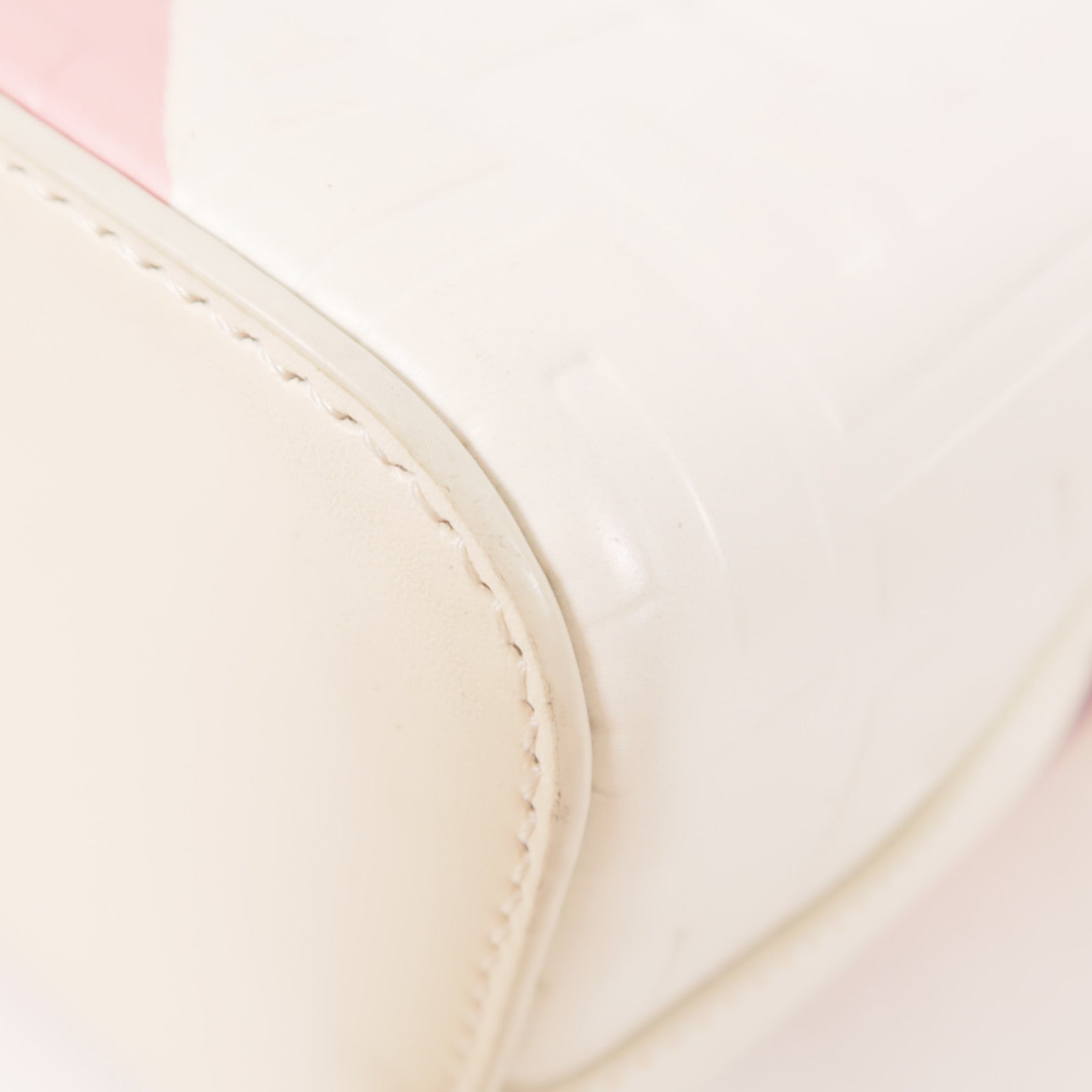 FENDI 牛皮皮革Bucket Bag金扣手挽肩背兩用袋