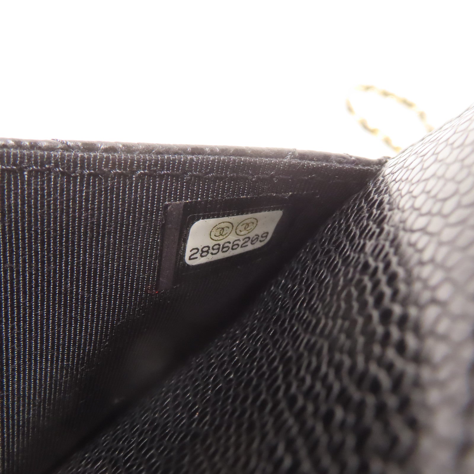CHANEL 菱格Caviar皮革Wallet On Chain金扣鏈帶肩背袋黑色