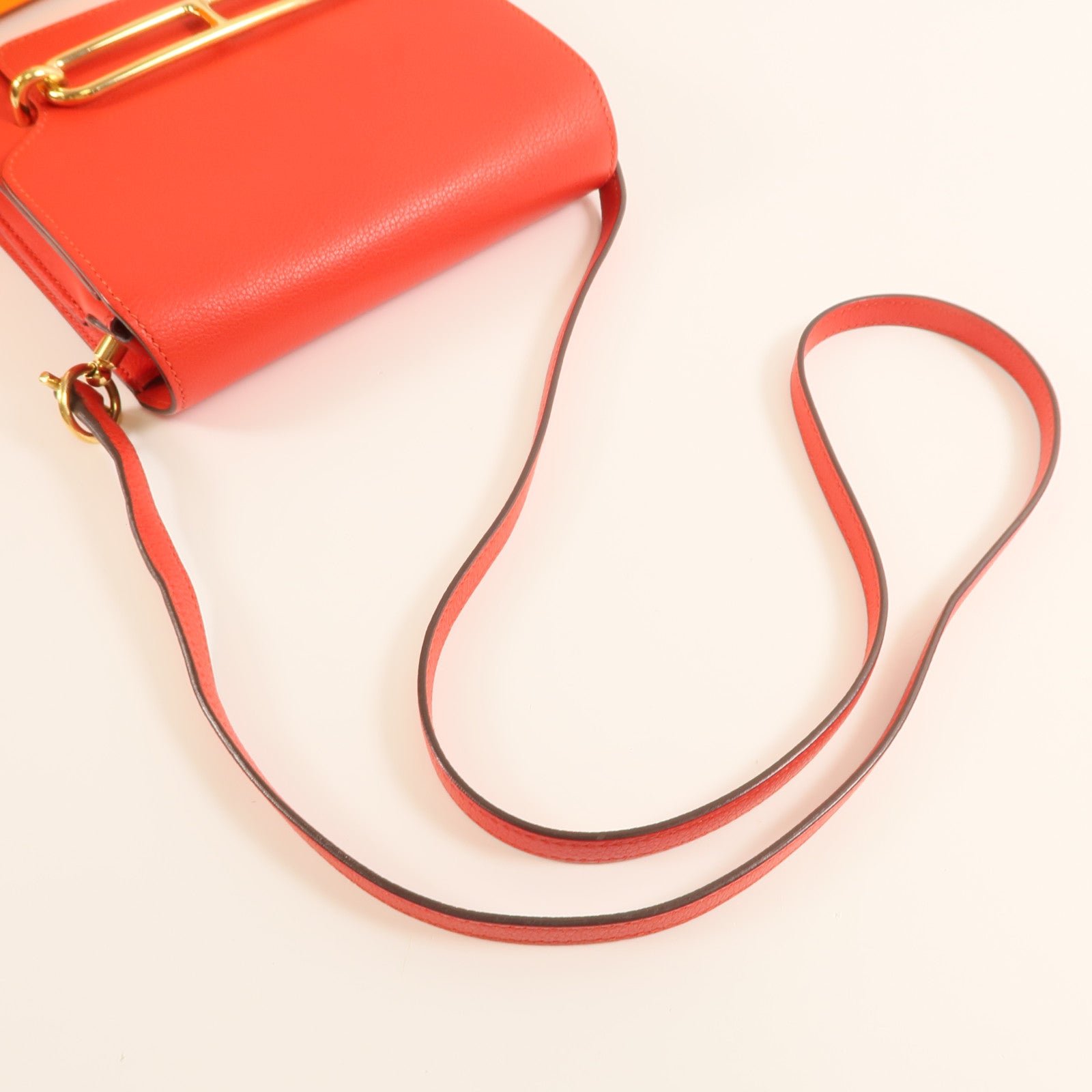 HERMES Evercolor皮革Mini Roulis金扣肩背袋Rouge Tomate