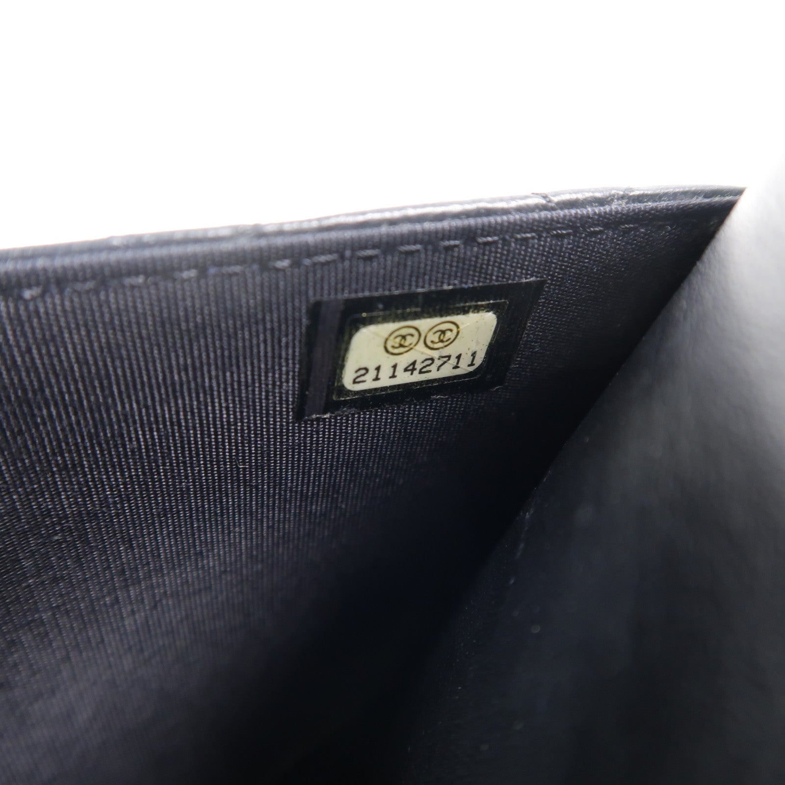 CHANEL 羊皮皮革Boy Wallet On Chain鏈帶肩背袋