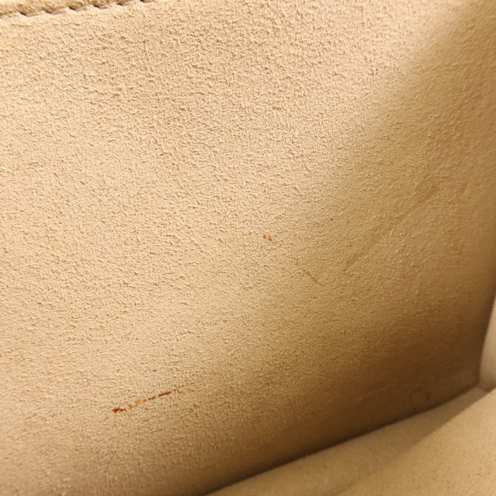 FENDI 牛皮皮革Kan I銀扣肩背袋