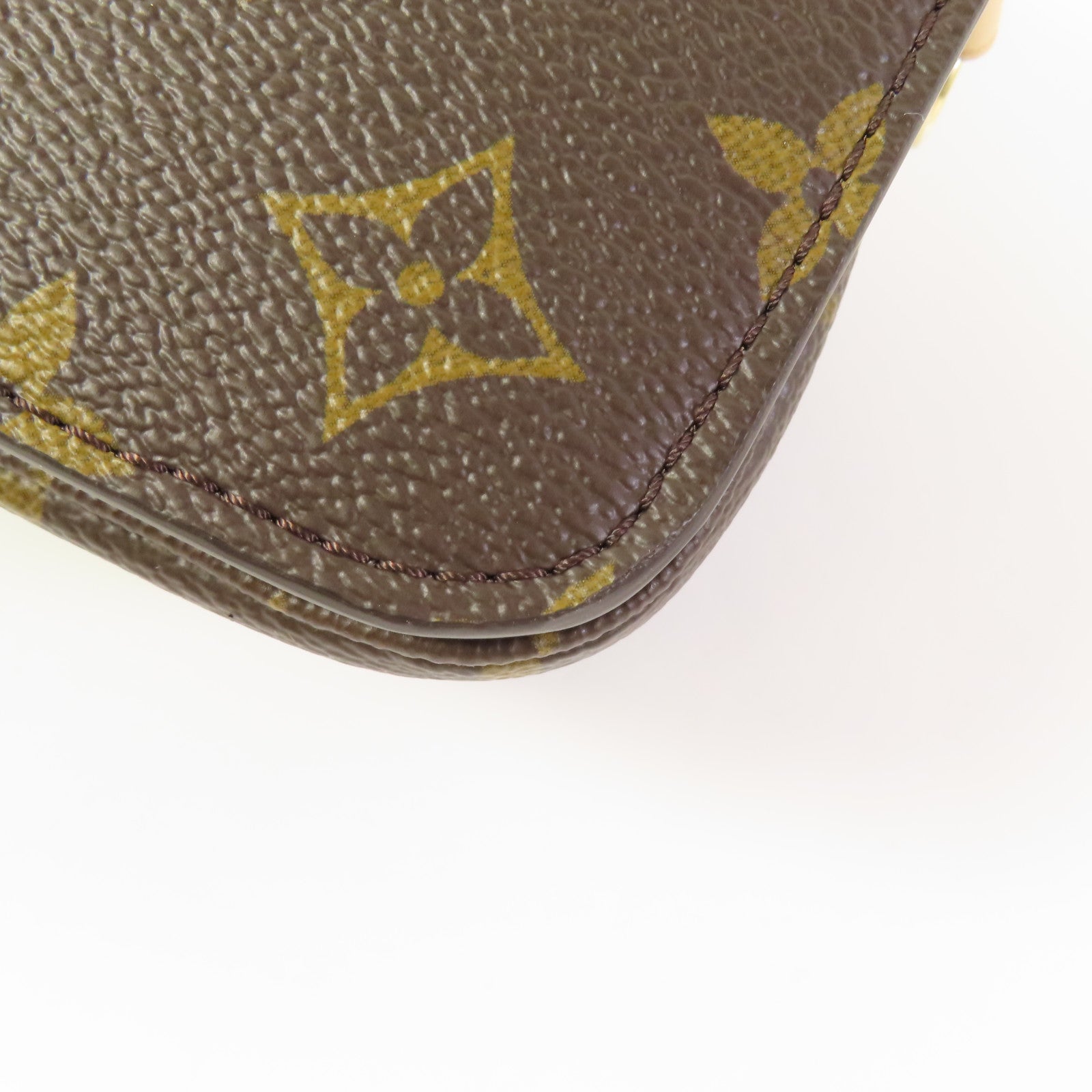 LOUIS VUITTON Monogram Pochette Metis East West金扣手挽肩背兩用袋