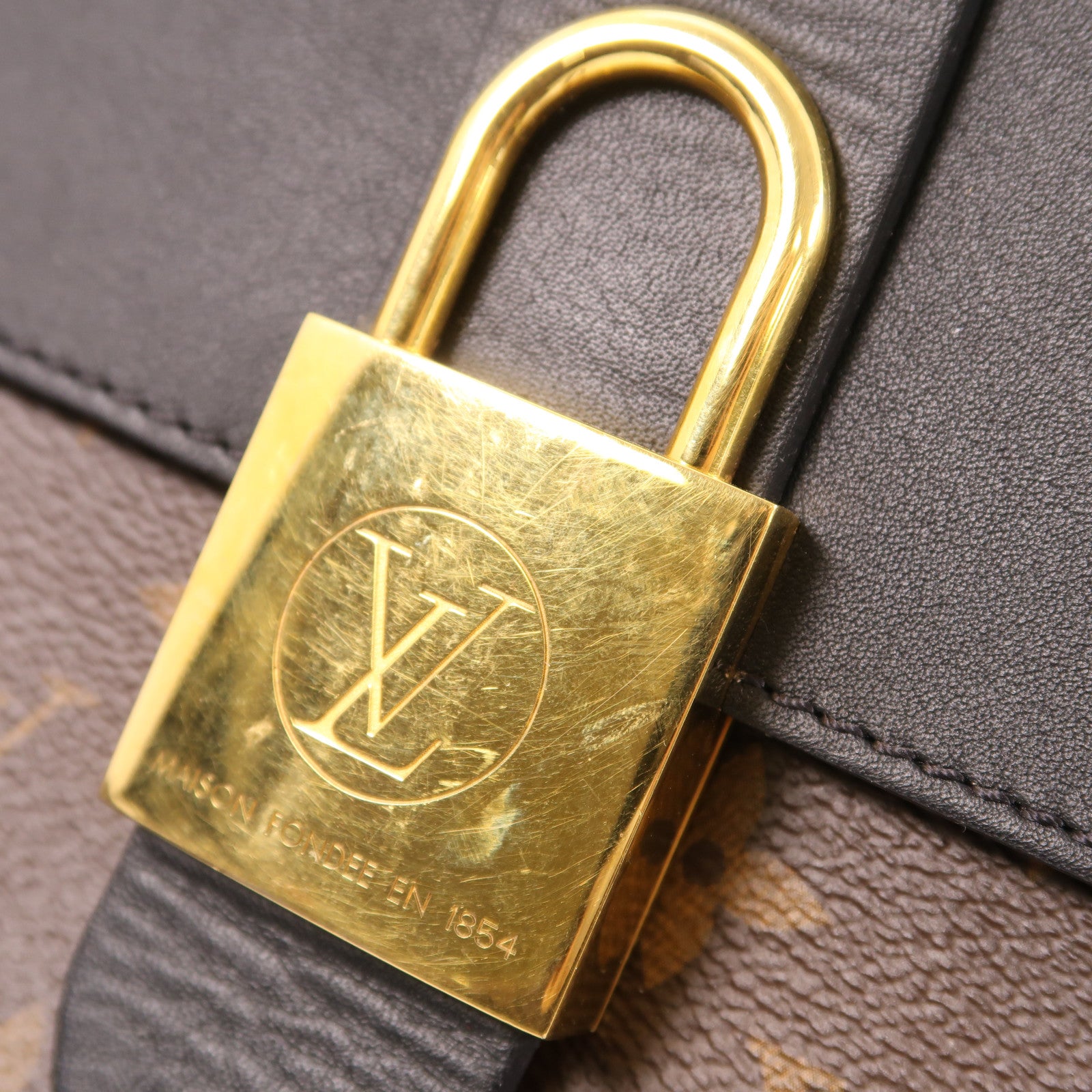 LOUIS VUITTON Monogram Locky BB金扣手挽肩背兩用袋棕色/黑色