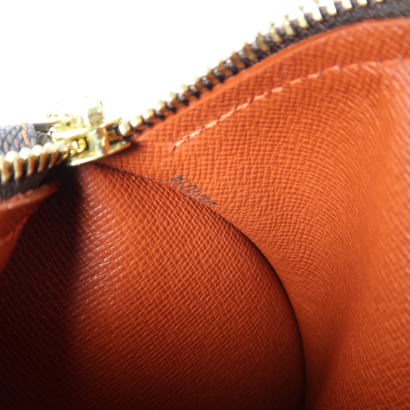 LOUIS VUITTON Damier Ebene Papillon PM金扣肩背袋啡色