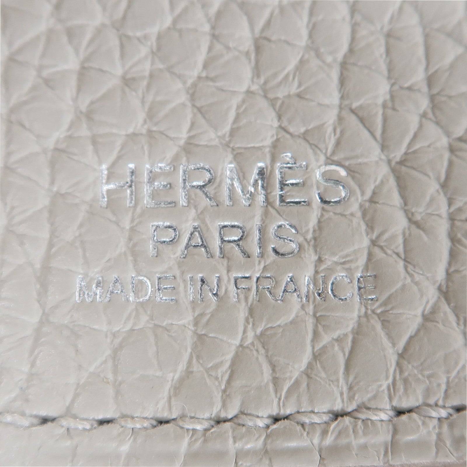 HERMES Clemence皮革Saut 25銀扣肩背袋Gris Perle灰色