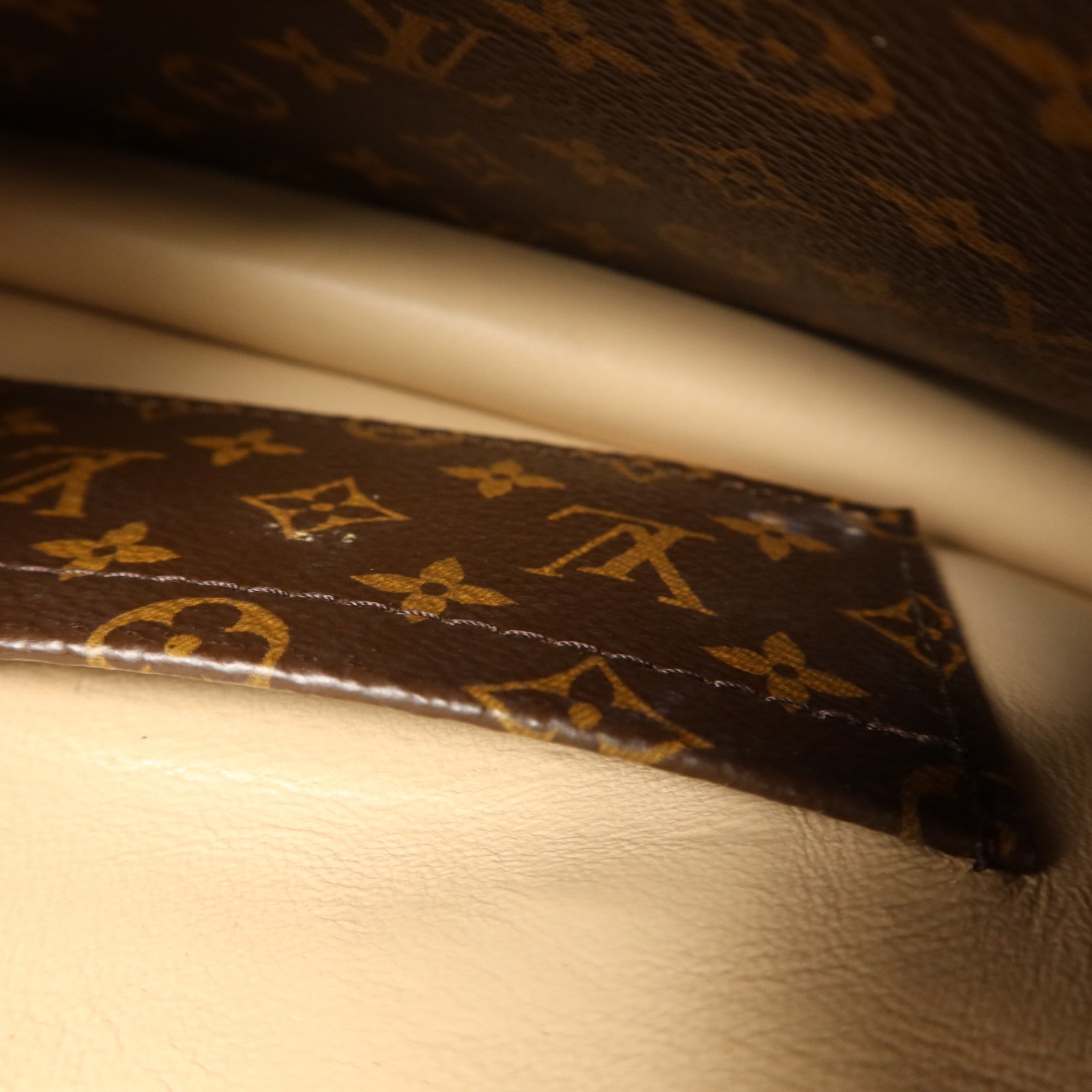 LOUIS VUITTON 【激減優惠】Monogram Reverse Trunk Clutch金扣肩背袋