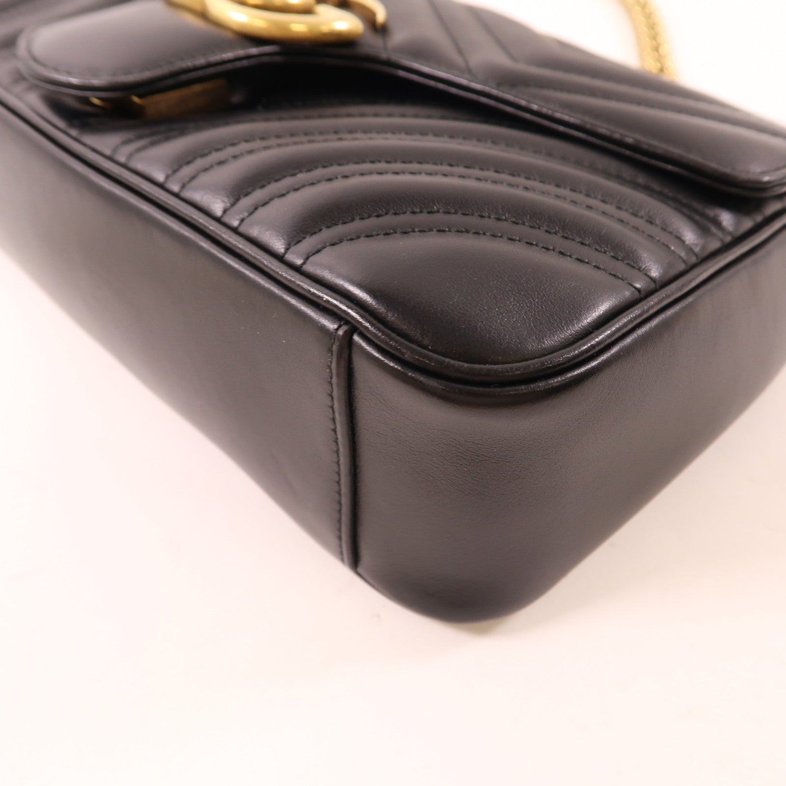 GUCCI 牛皮皮革GG Marmont Small Shoulder Bag金扣鏈帶肩背袋