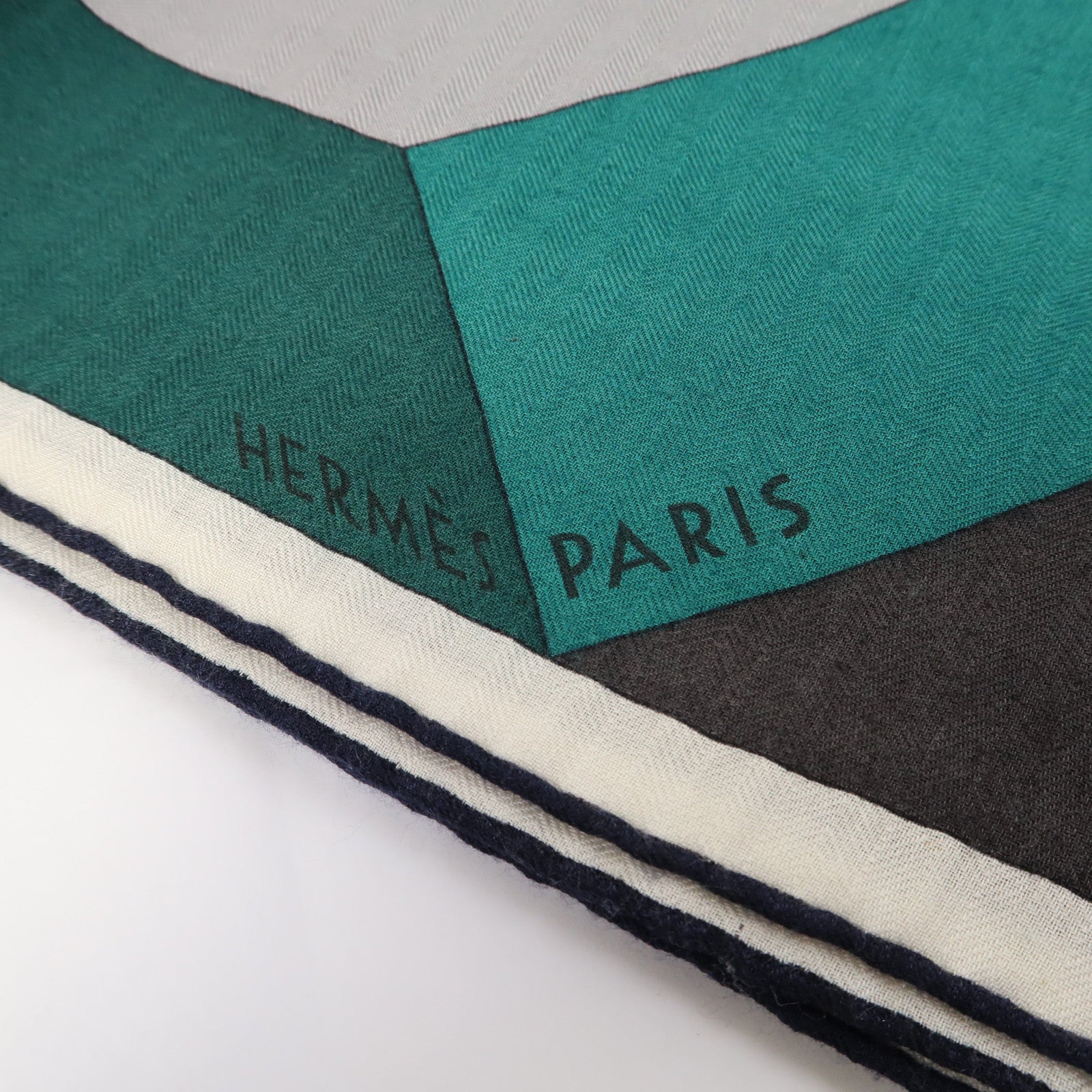 HERMES 【激減優惠】羊絨/絲質Scarf圍巾藍色/綠色
