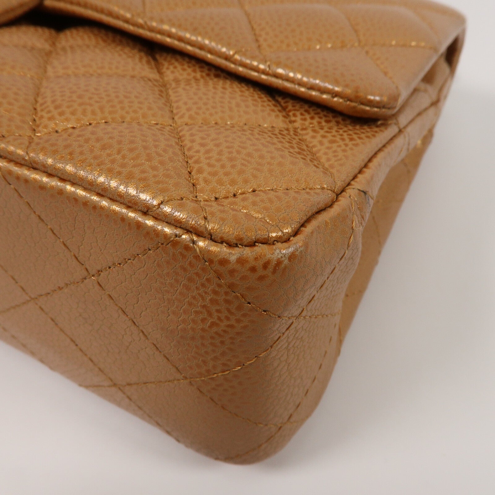 CHANEL 牛皮皮革Classic Flap 25鏈帶肩背袋