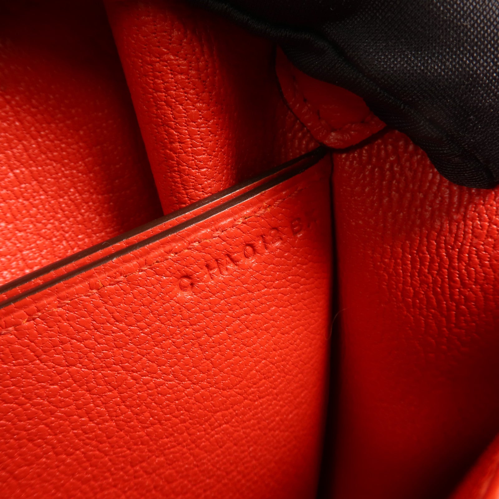 HERMES Evercolor皮革Mini Roulis金扣肩背袋Rouge Tomate