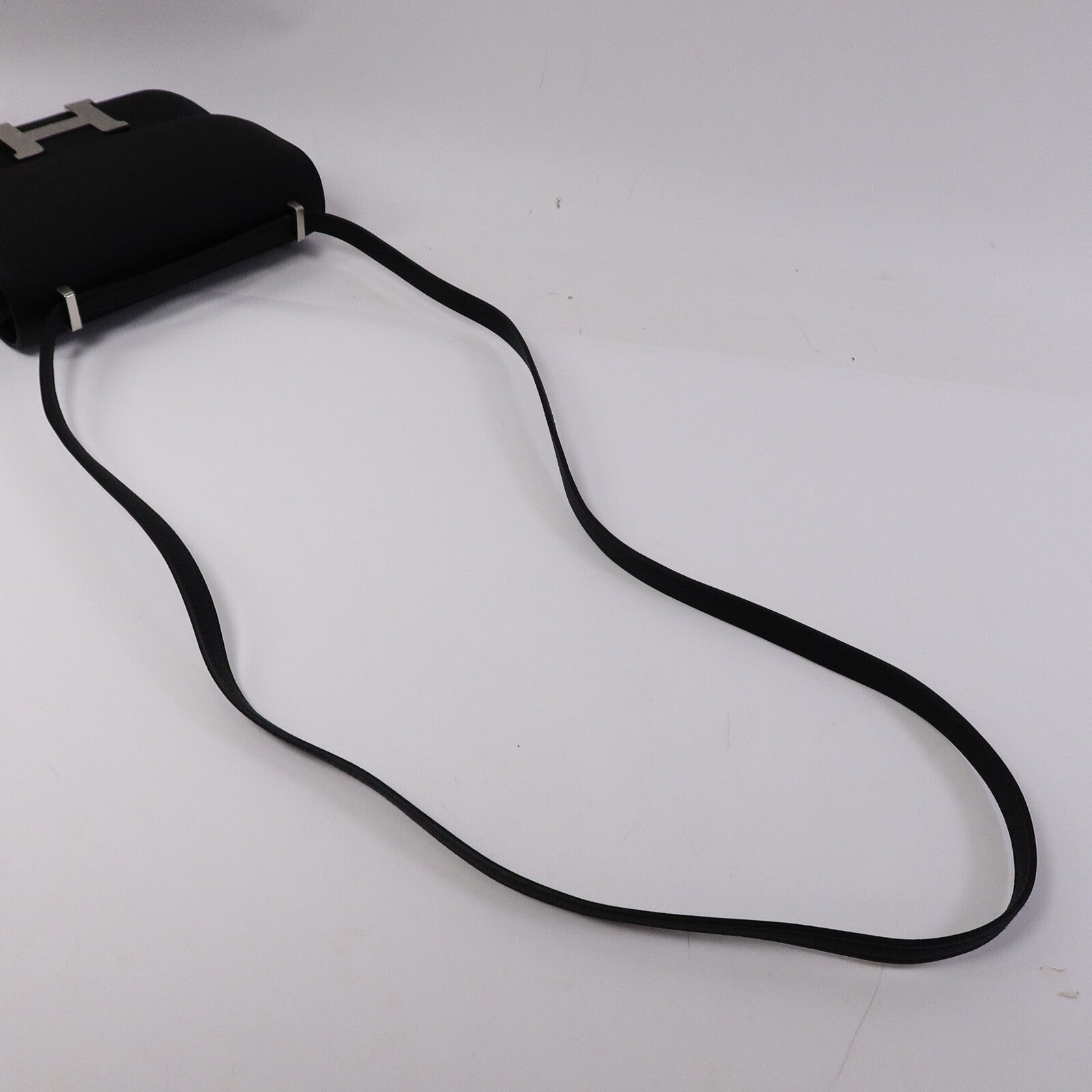 HERMES Epsom皮革Mini Constance肩背袋Noir
