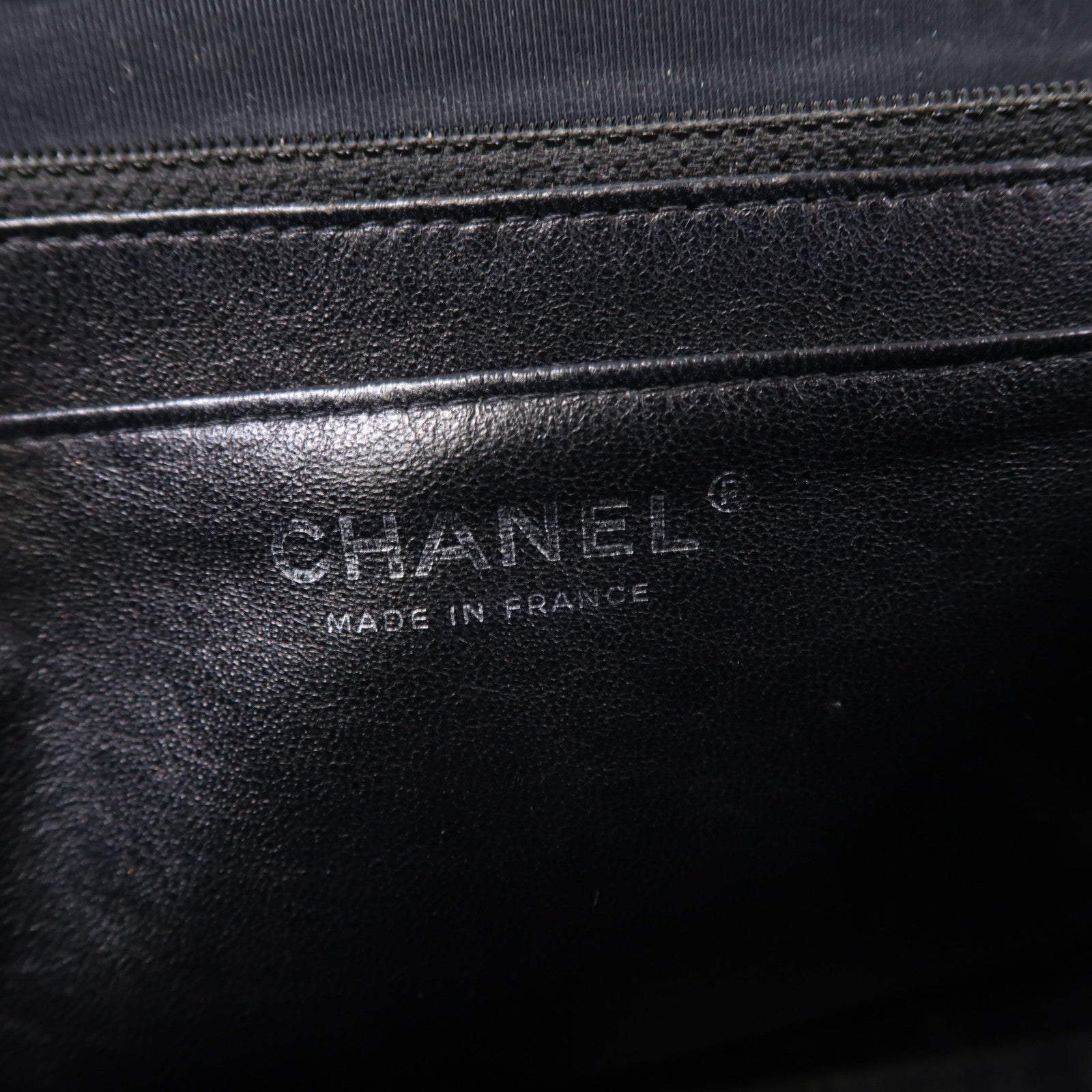 CHANEL 【激減優惠】菱格Caviar皮革Classic 30cm Chain Shoulder銀扣手挽肩背兩用袋黑色